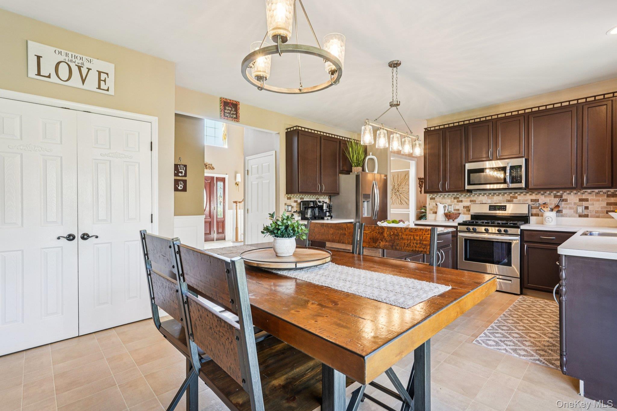 #10 photo, 2622 Liberty Ridge, New Windsor , NY 12553