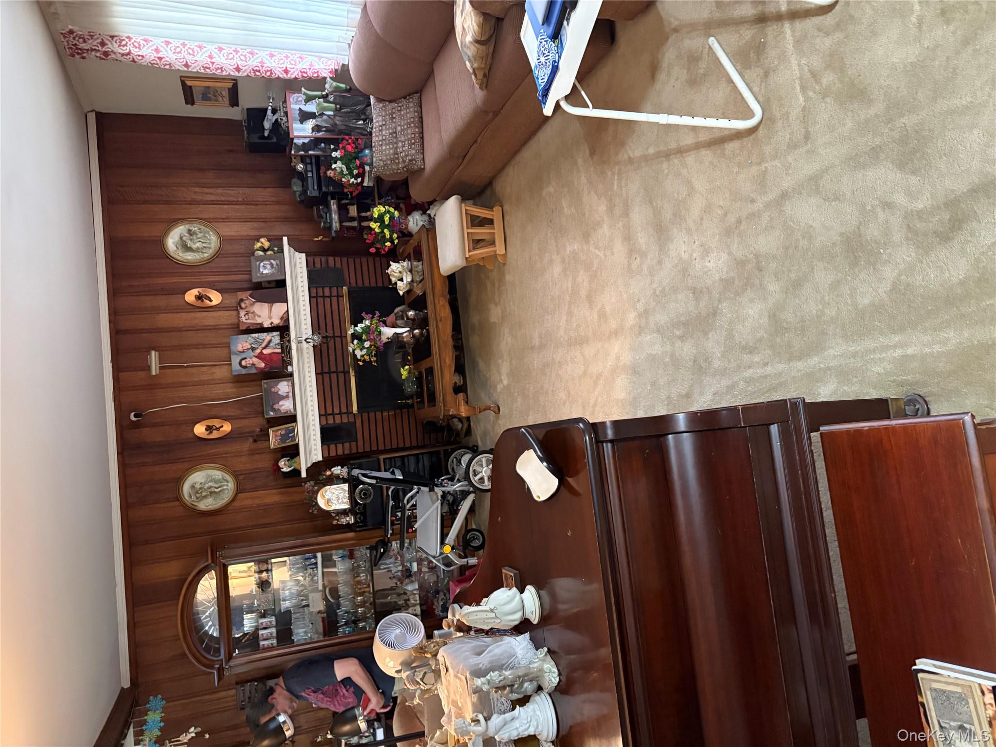 #3 photo, 205 Kimball Terrace, Yonkers , NY 10704