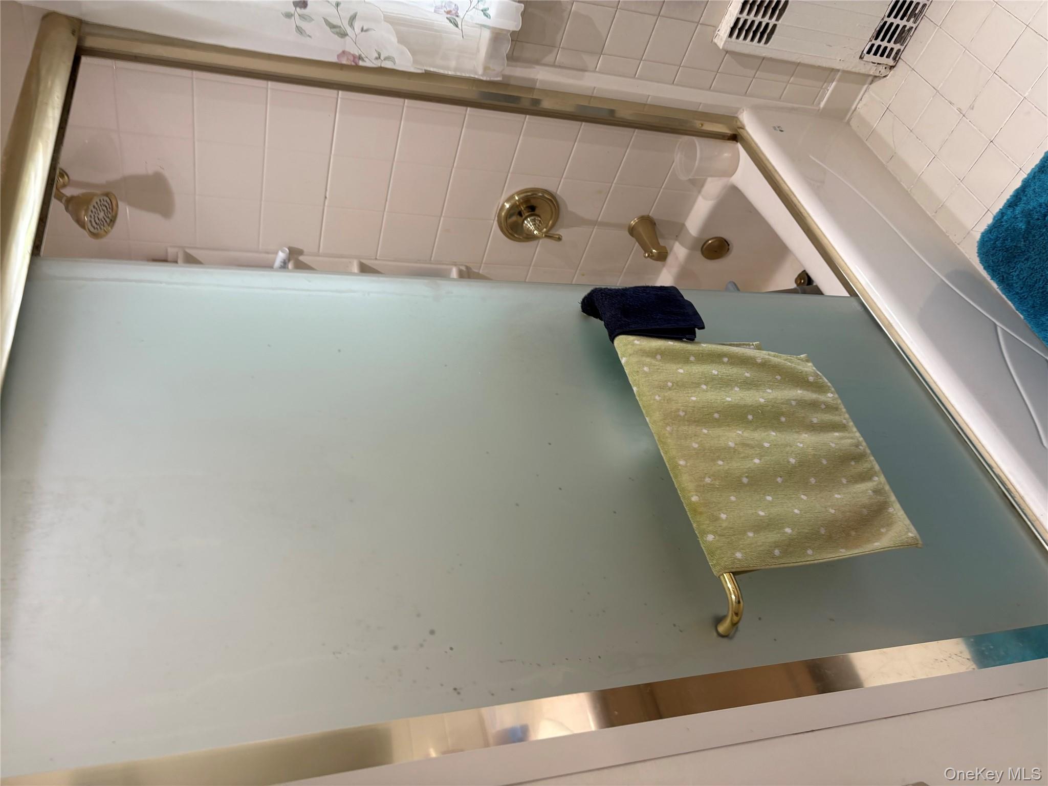 #7 photo, 205 Kimball Terrace, Yonkers , NY 10704