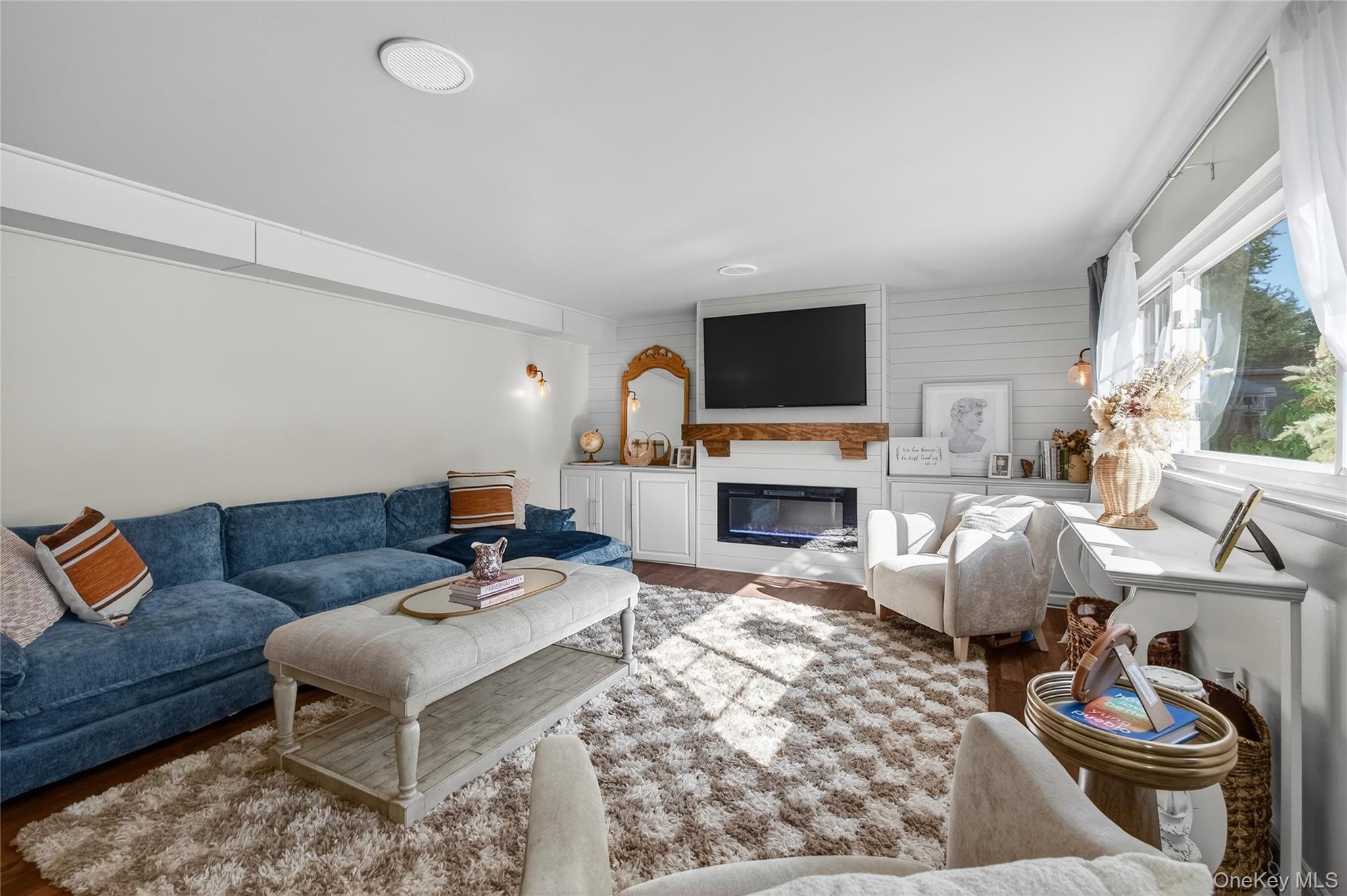 #13 photo, 2 Edgewood Drive, Saugerties , NY 12477