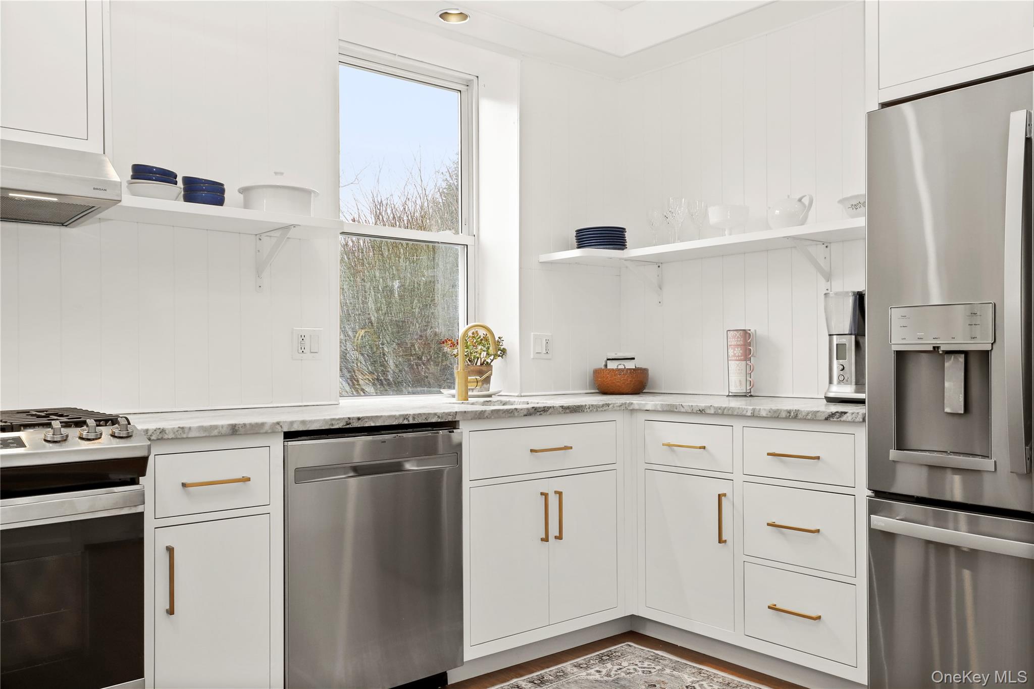 #2 photo, 16 Bedford Road, Katonah , NY 10536