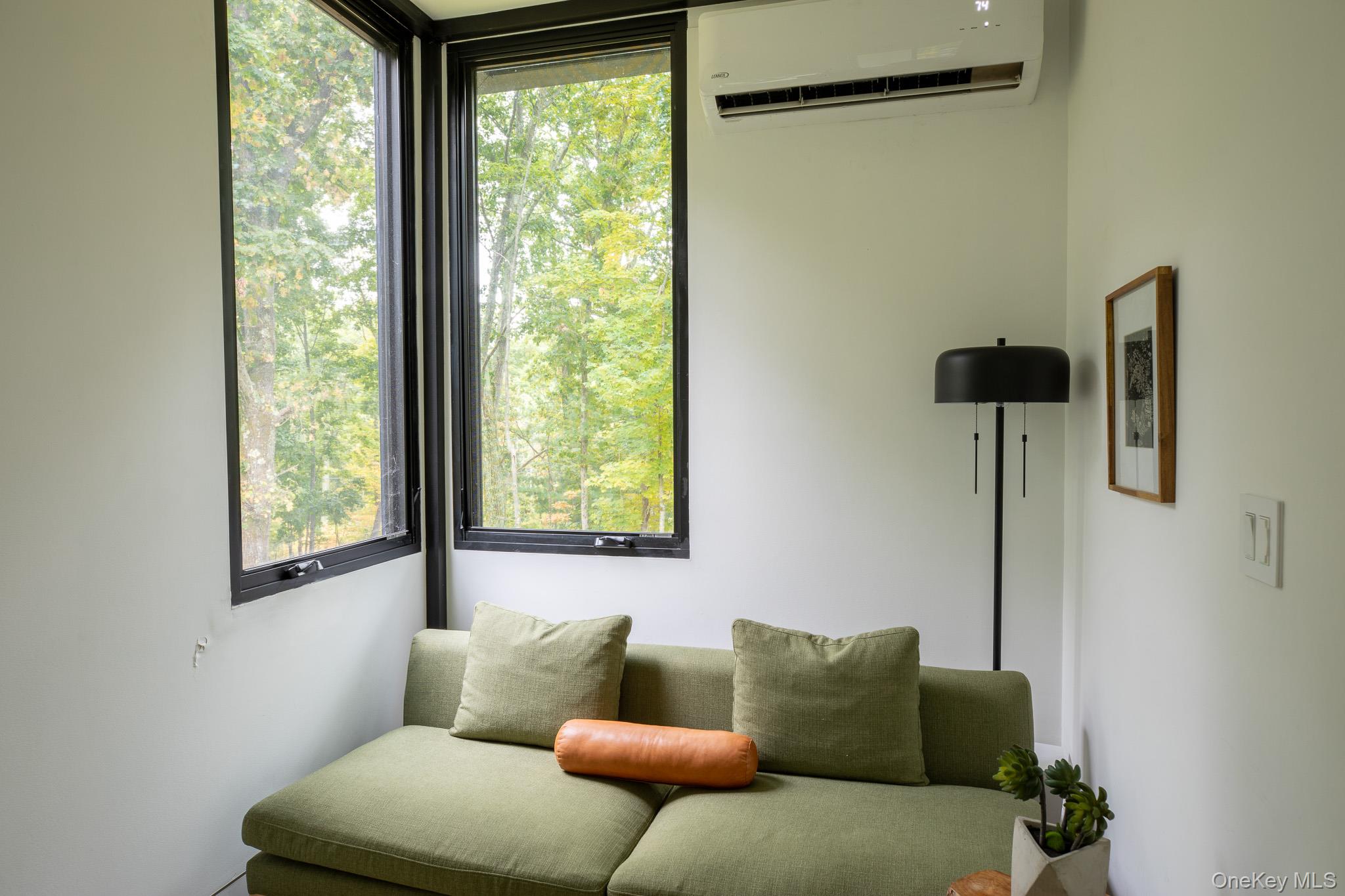 #19 photo, 283 Willow Glen Road, Red Hook , NY 12571