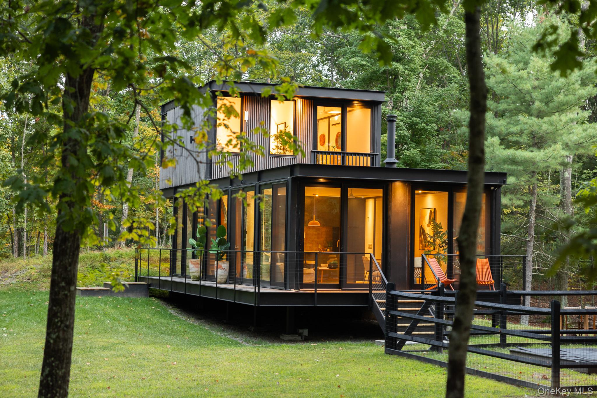 #2 photo, 283 Willow Glen Road, Red Hook , NY 12571