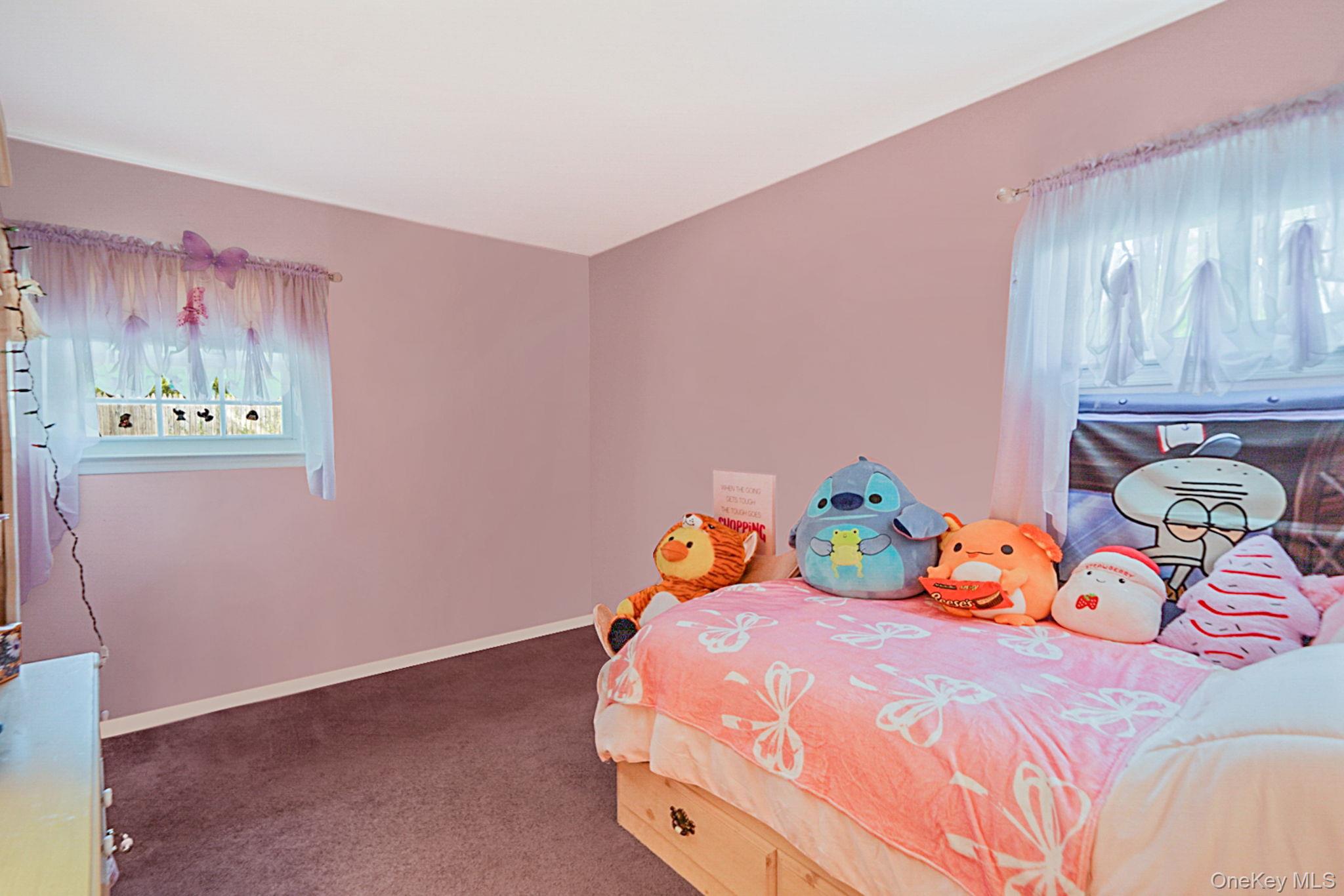 #18 photo, 21 Coleridge Road, Holbrook , NY 11741