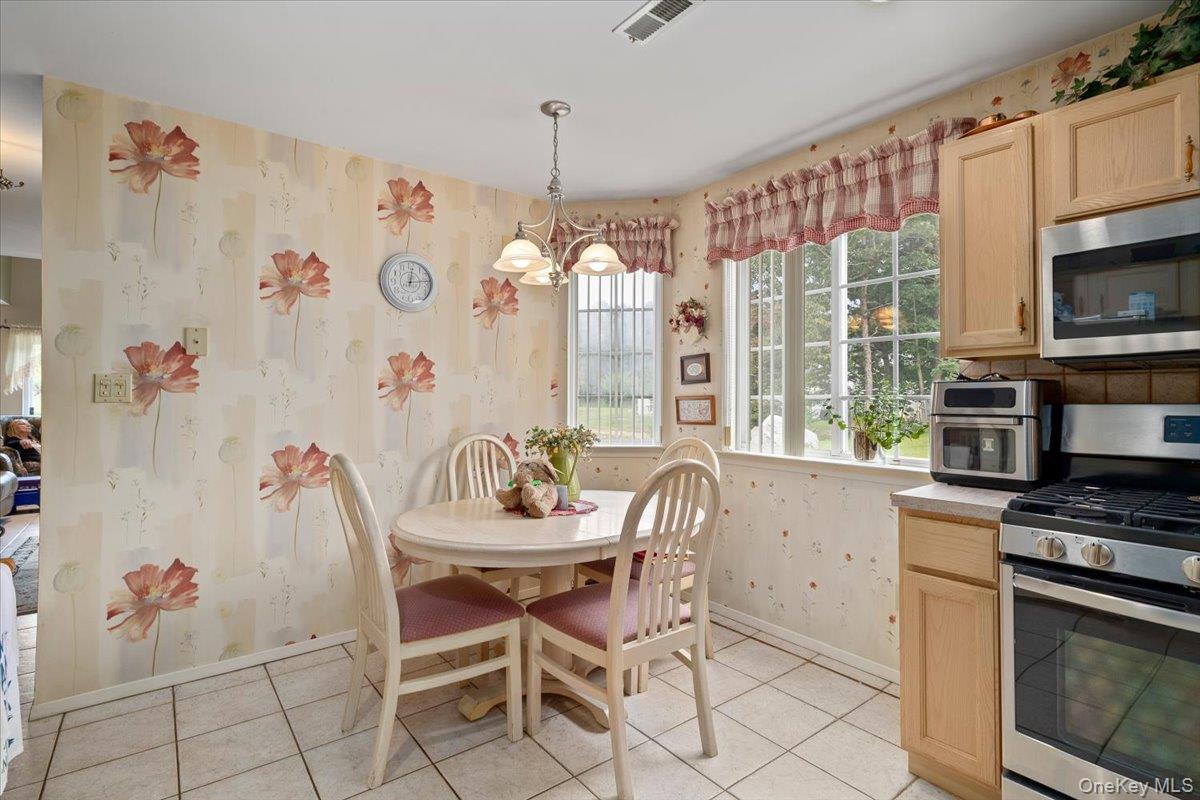 #11 photo, 193 Gothic Circle, サフォーク郡 Manorville , NY 11949