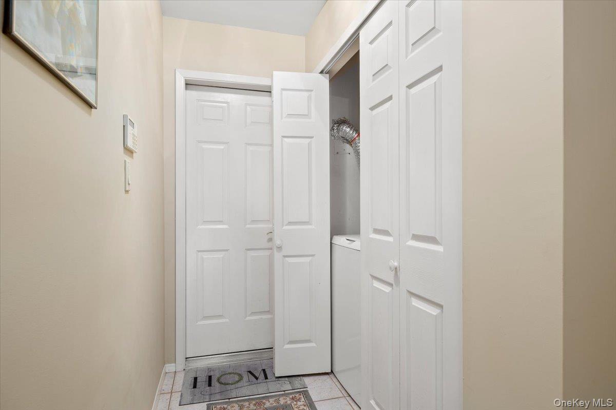 #14 photo, 193 Gothic Circle, サフォーク郡 Manorville , NY 11949