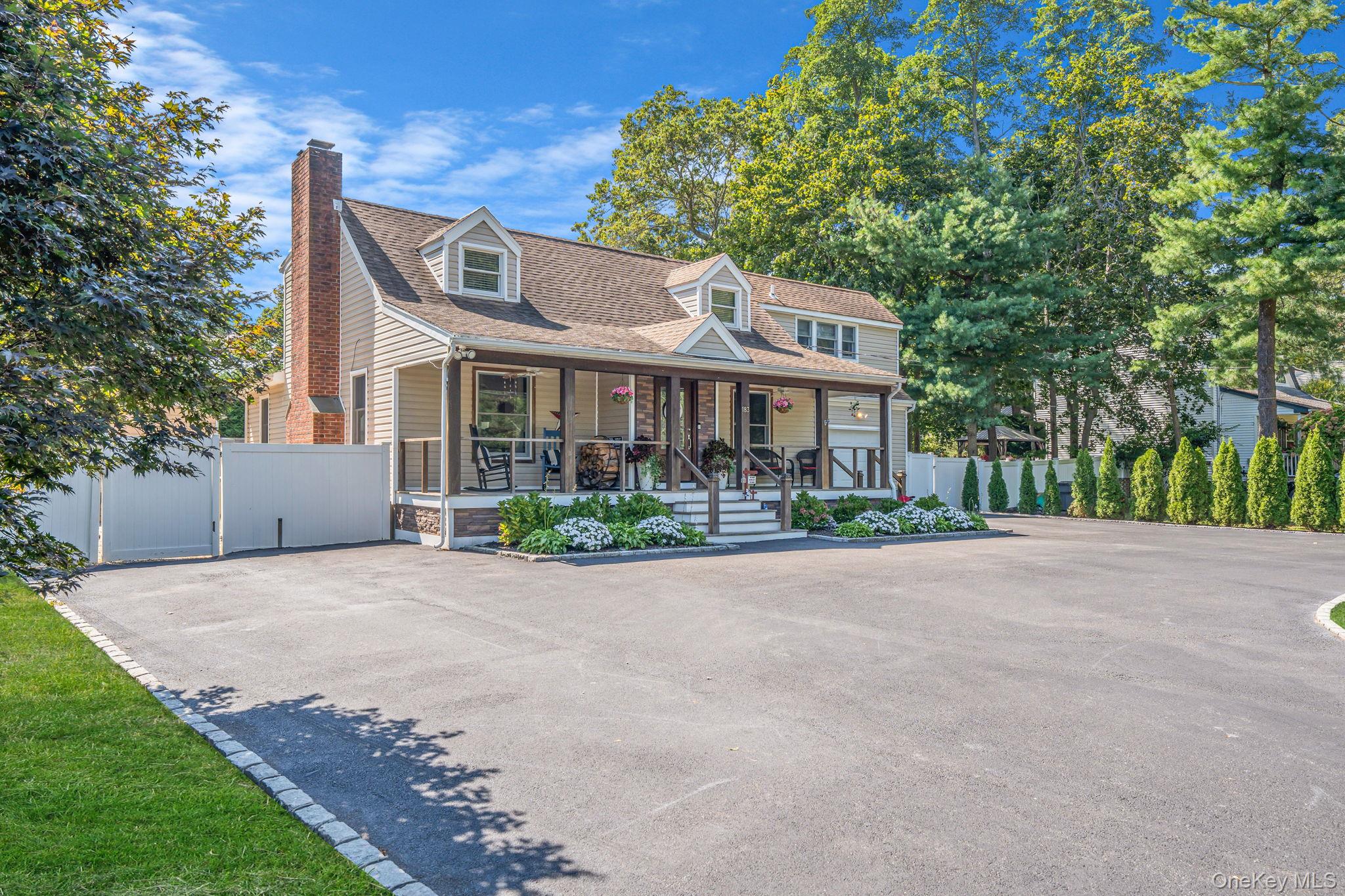 #2 photo, 183 Old Country Road, サフォーク郡 Speonk , NY 11972