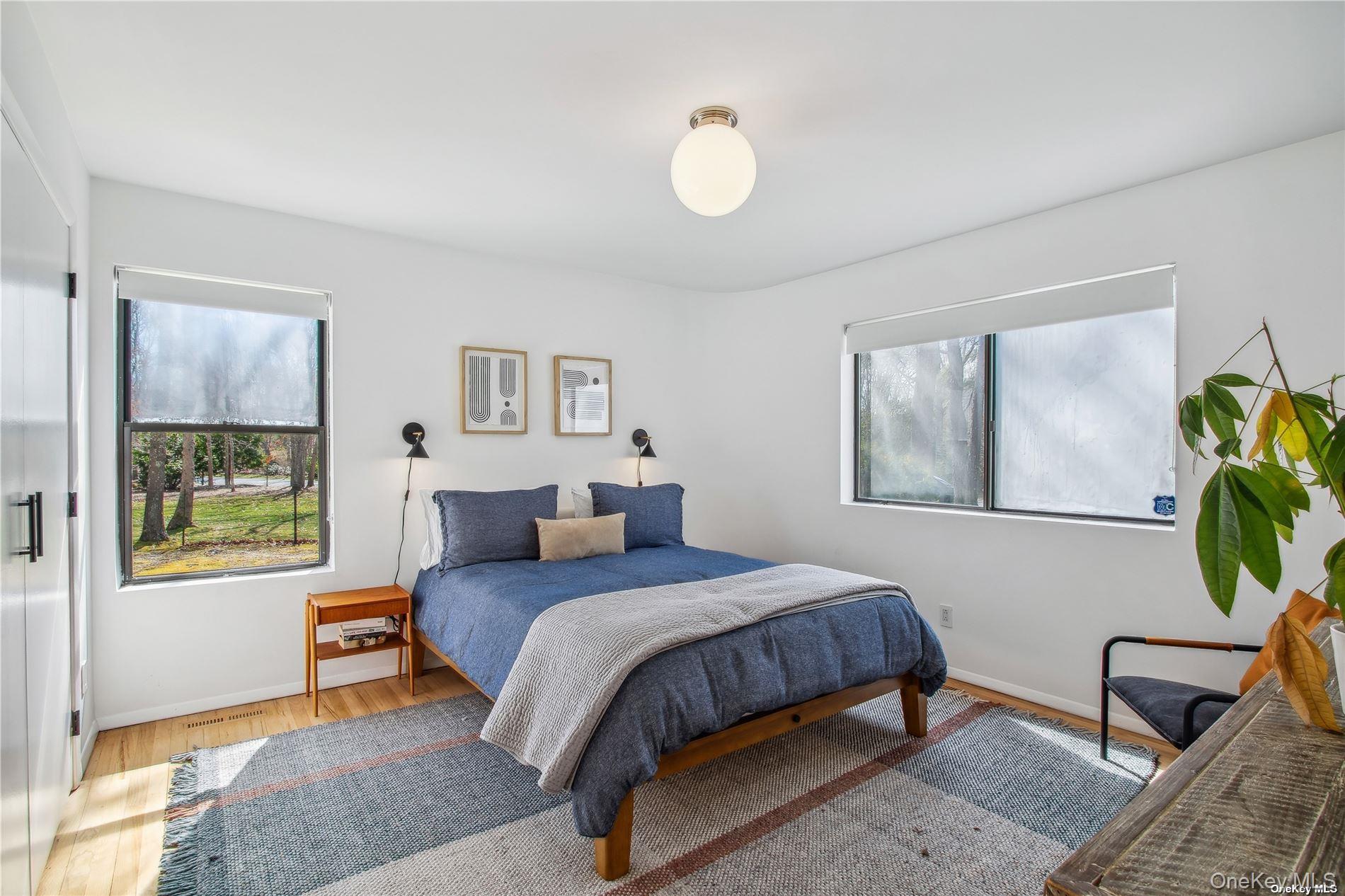 #10 photo, 8 Deer Path, Quogue , NY 11959