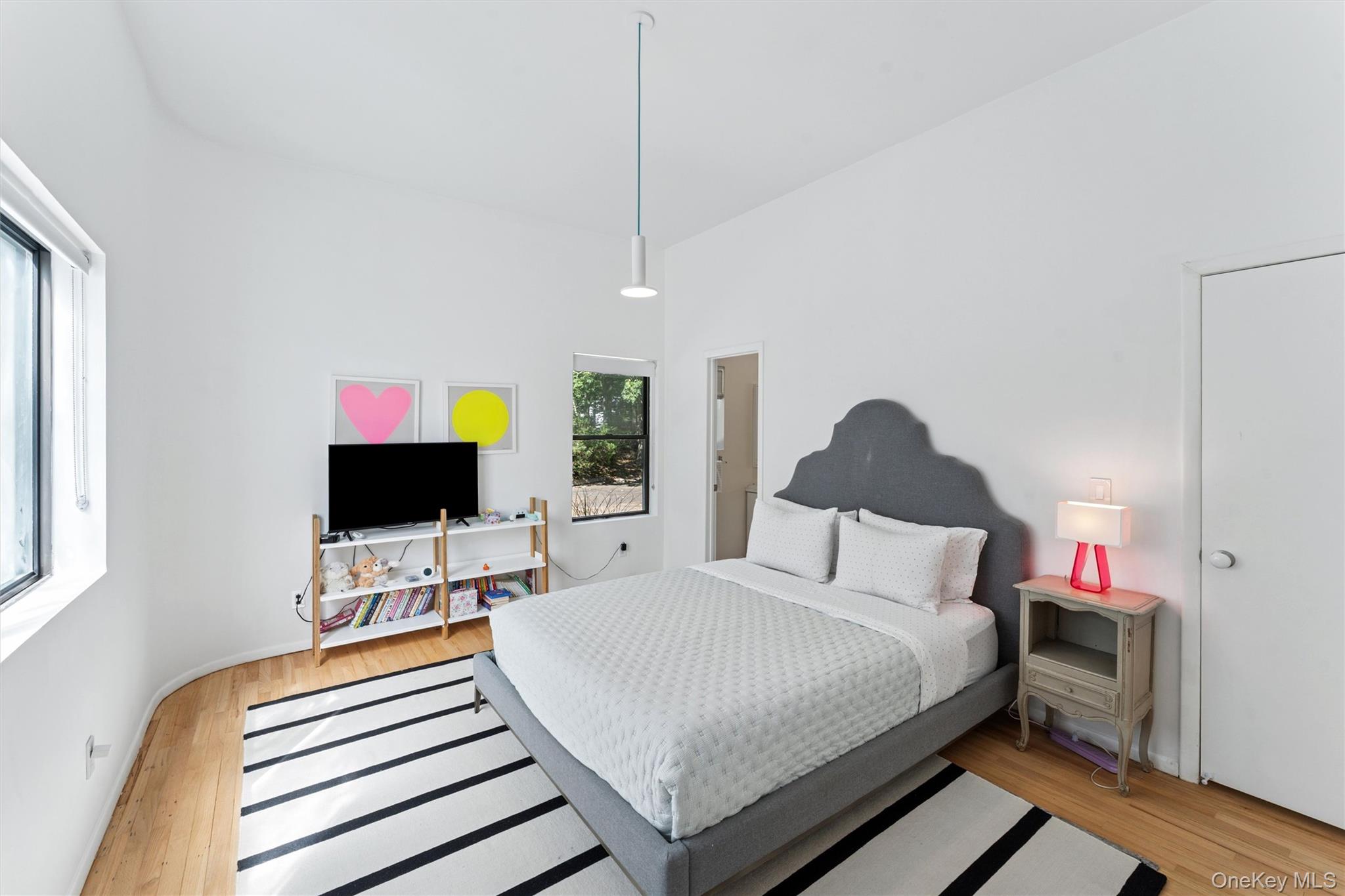 #9 photo, 8 Deer Path, Quogue , NY 11959