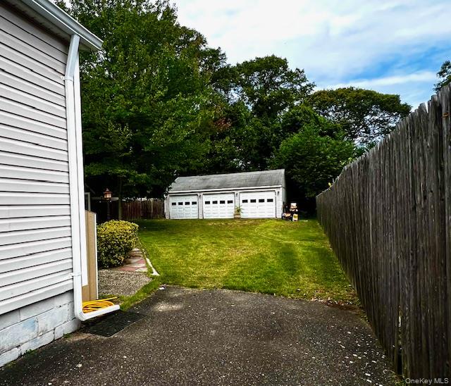 #3 photo, 31 Champlain Street, Ronkonkoma , NY 11779