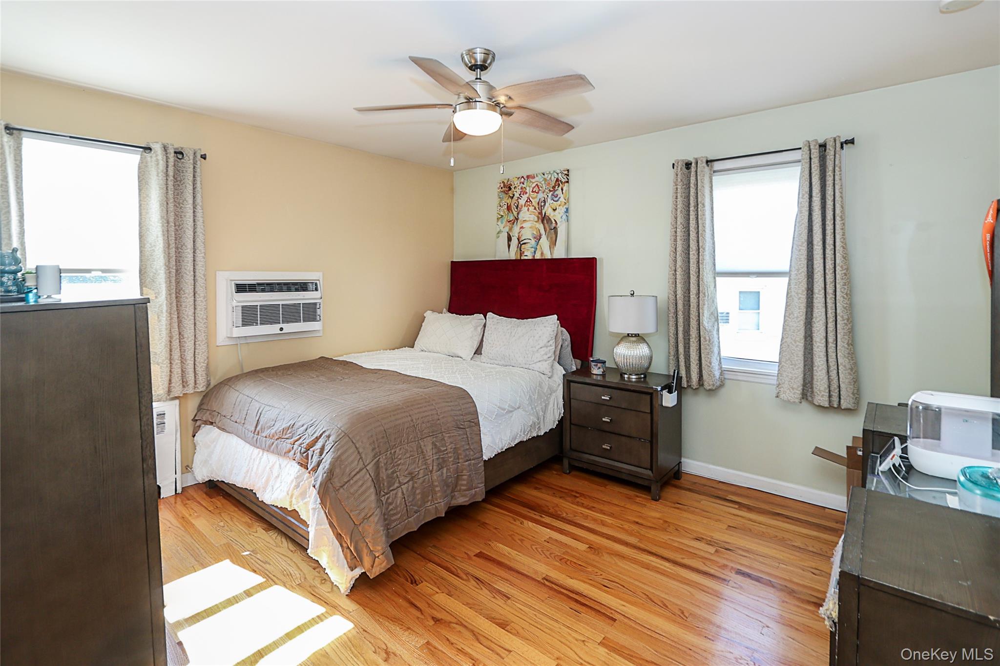 #14 photo, 71-21 252 Street, Bellerose , NY 11426