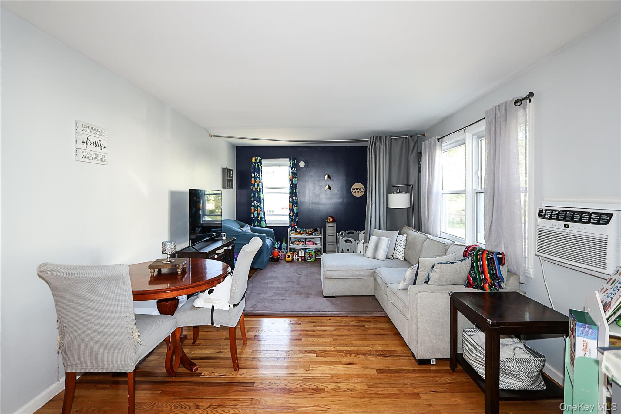 #5 photo, 71-21 252 Street, Bellerose , NY 11426