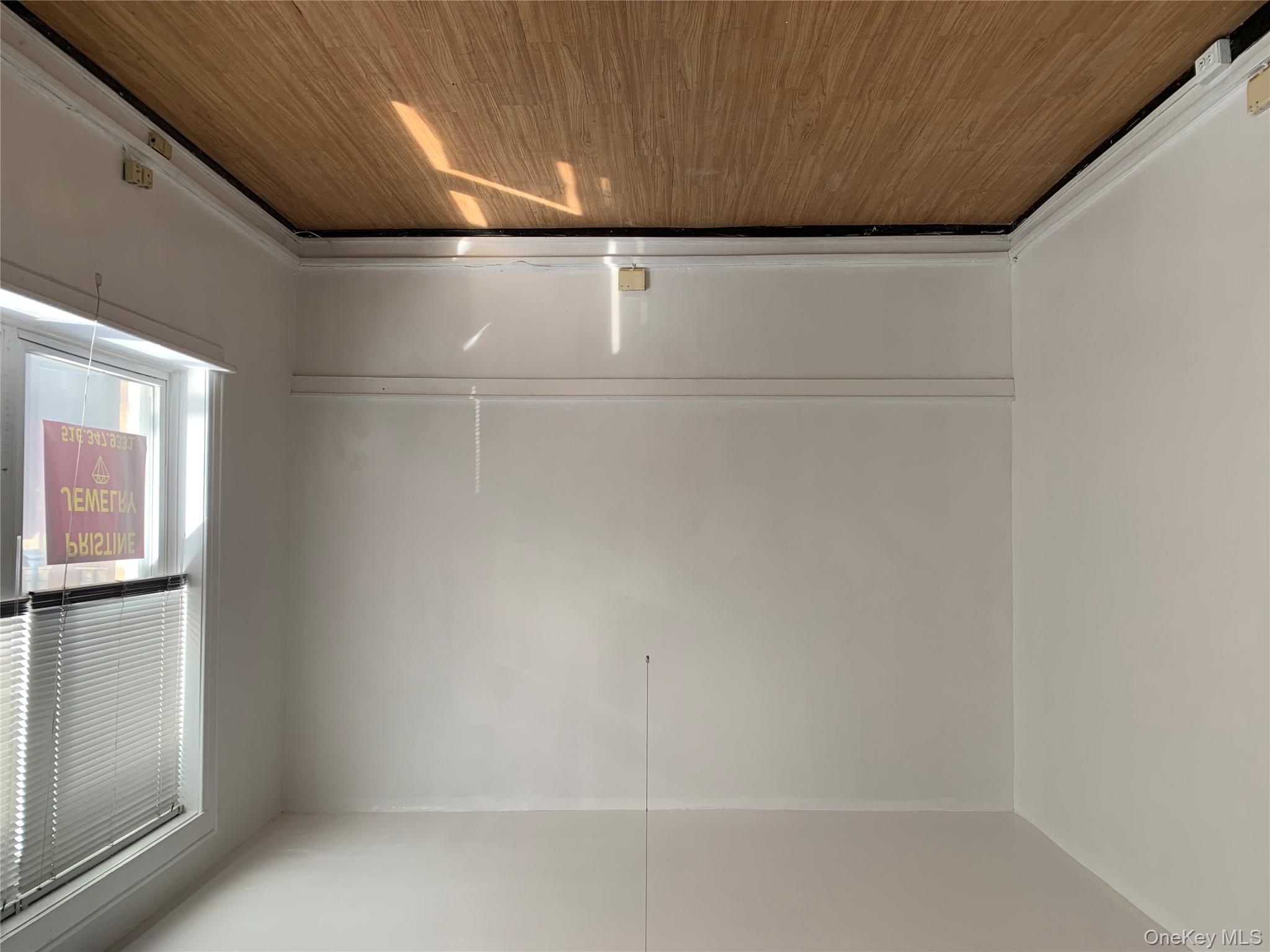 #3 photo, 204 Station Plaza, Mineola , NY 11501