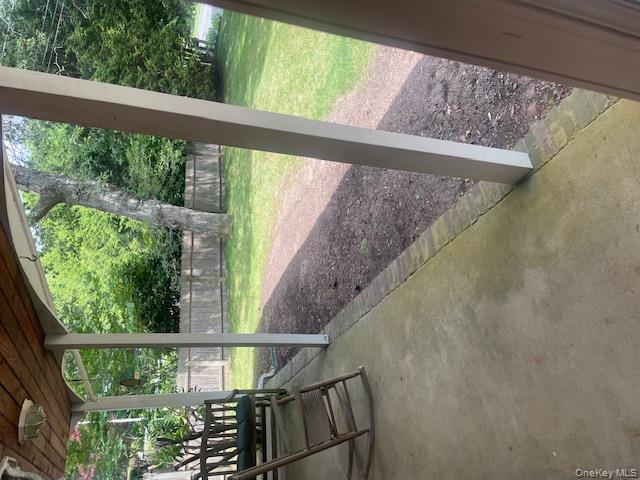 #3 photo, 8595 Peconic Bay Boulevard, Laurel , NY 11948