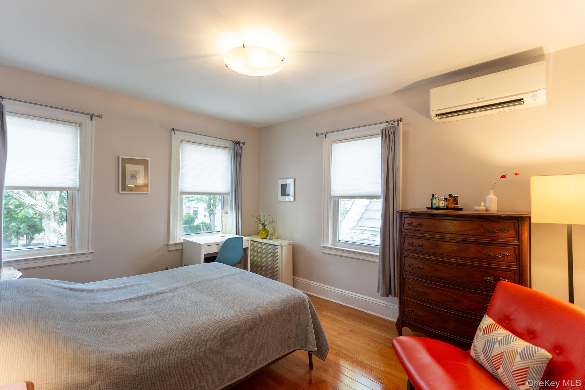 #10 photo, 187-14 Wexford Terrace, Jamaica Estates , NY 11432