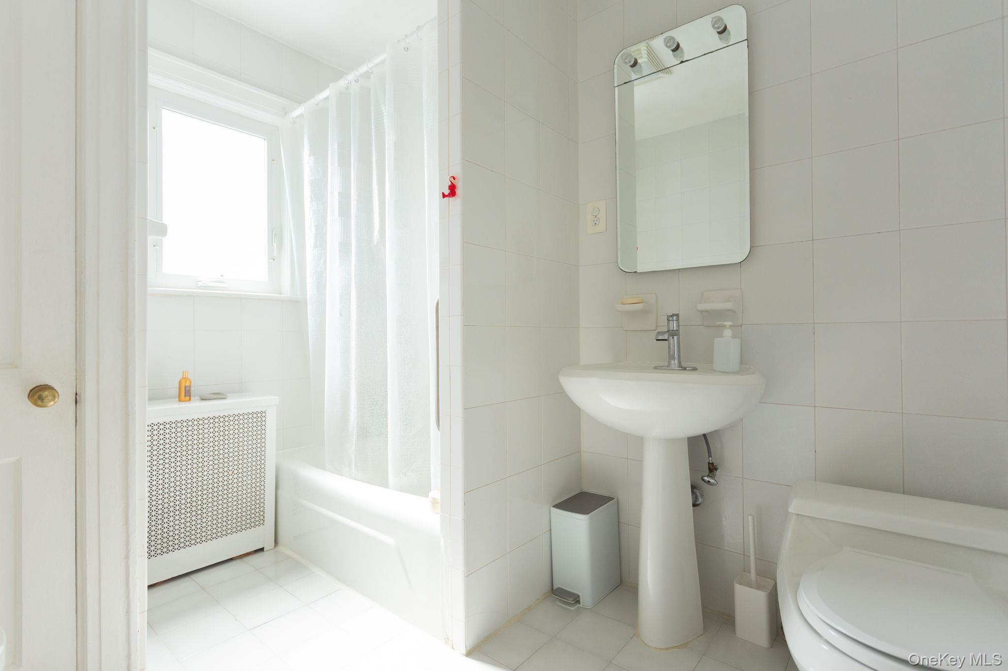 #9 photo, 187-14 Wexford Terrace, Jamaica Estates , NY 11432