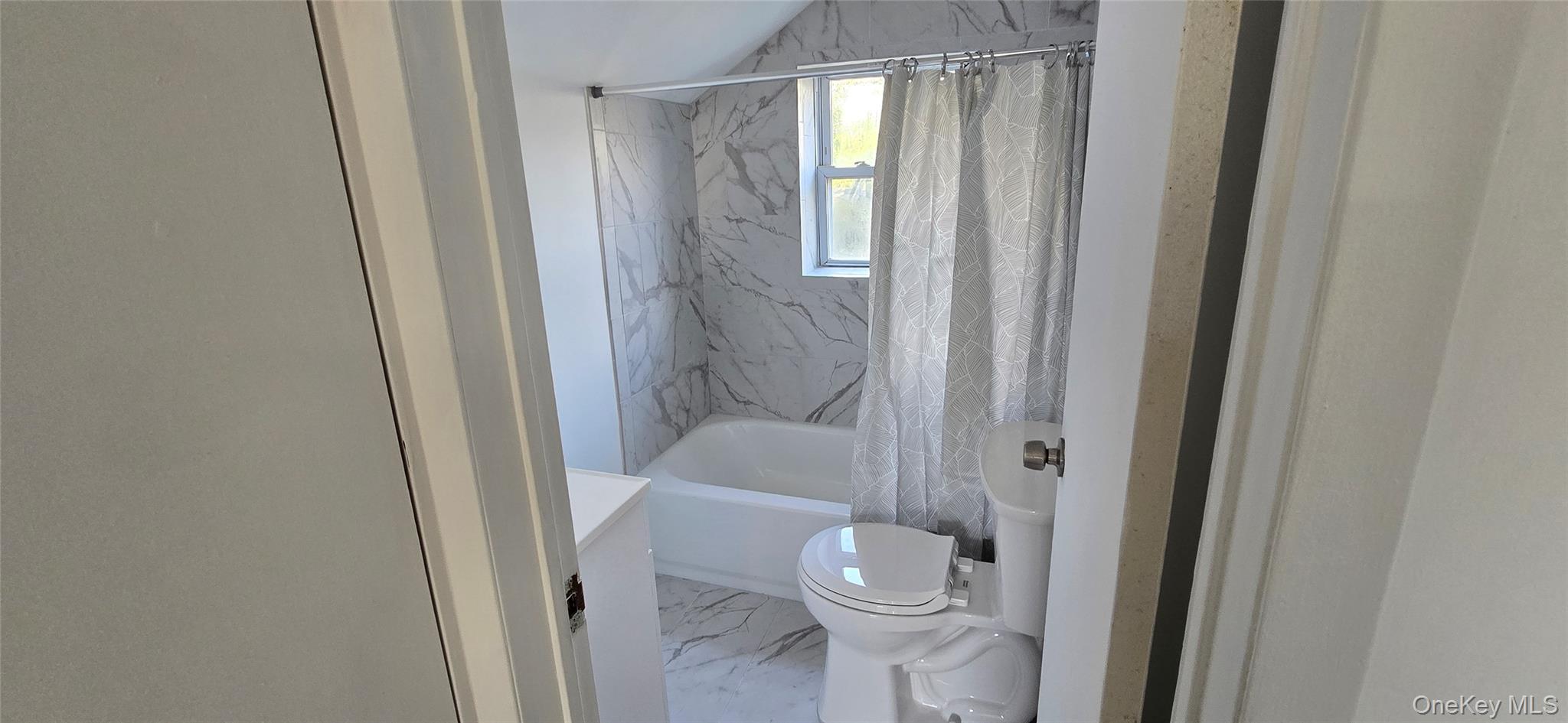 #5 photo, 84 Pleasure Avenue, Lake Ronkonkoma , NY 11779