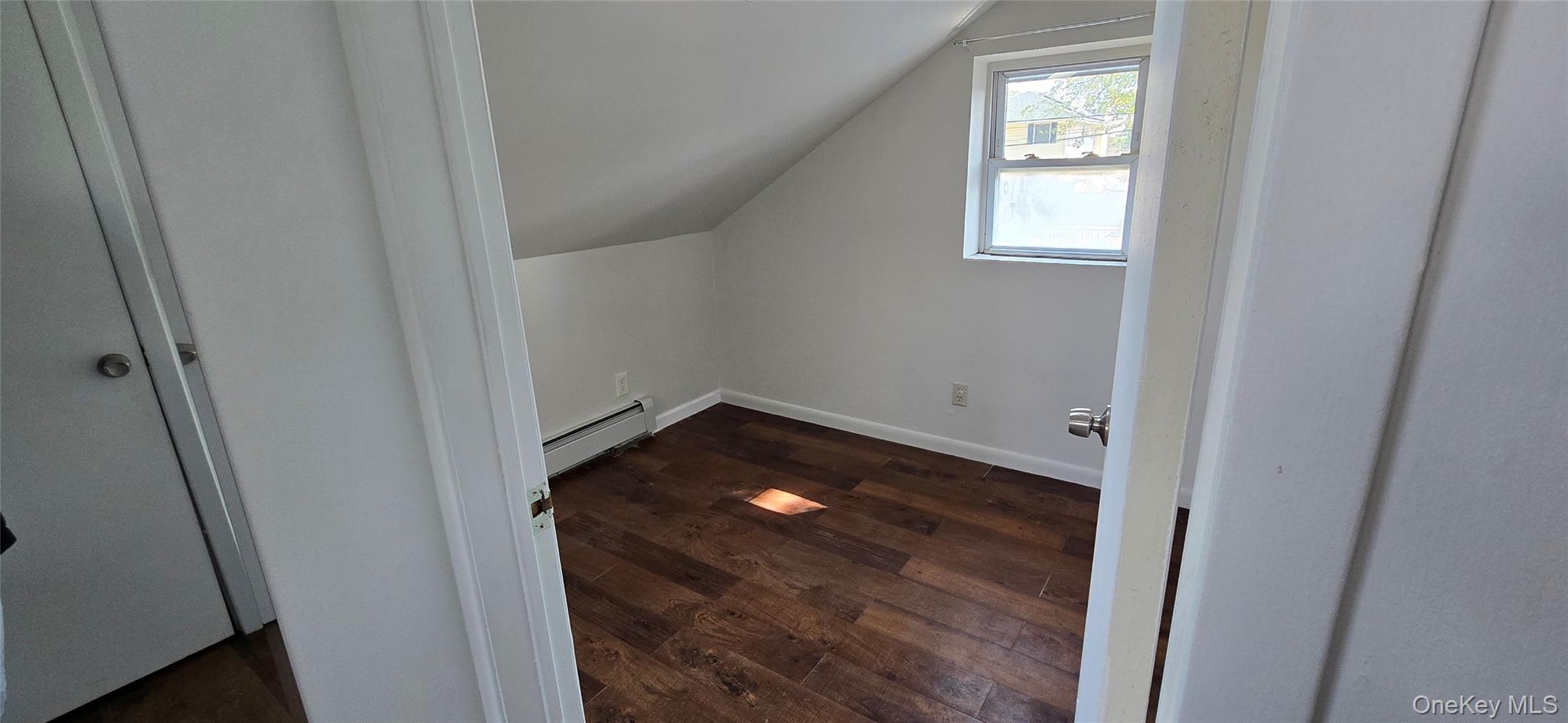 #6 photo, 84 Pleasure Avenue, Lake Ronkonkoma , NY 11779