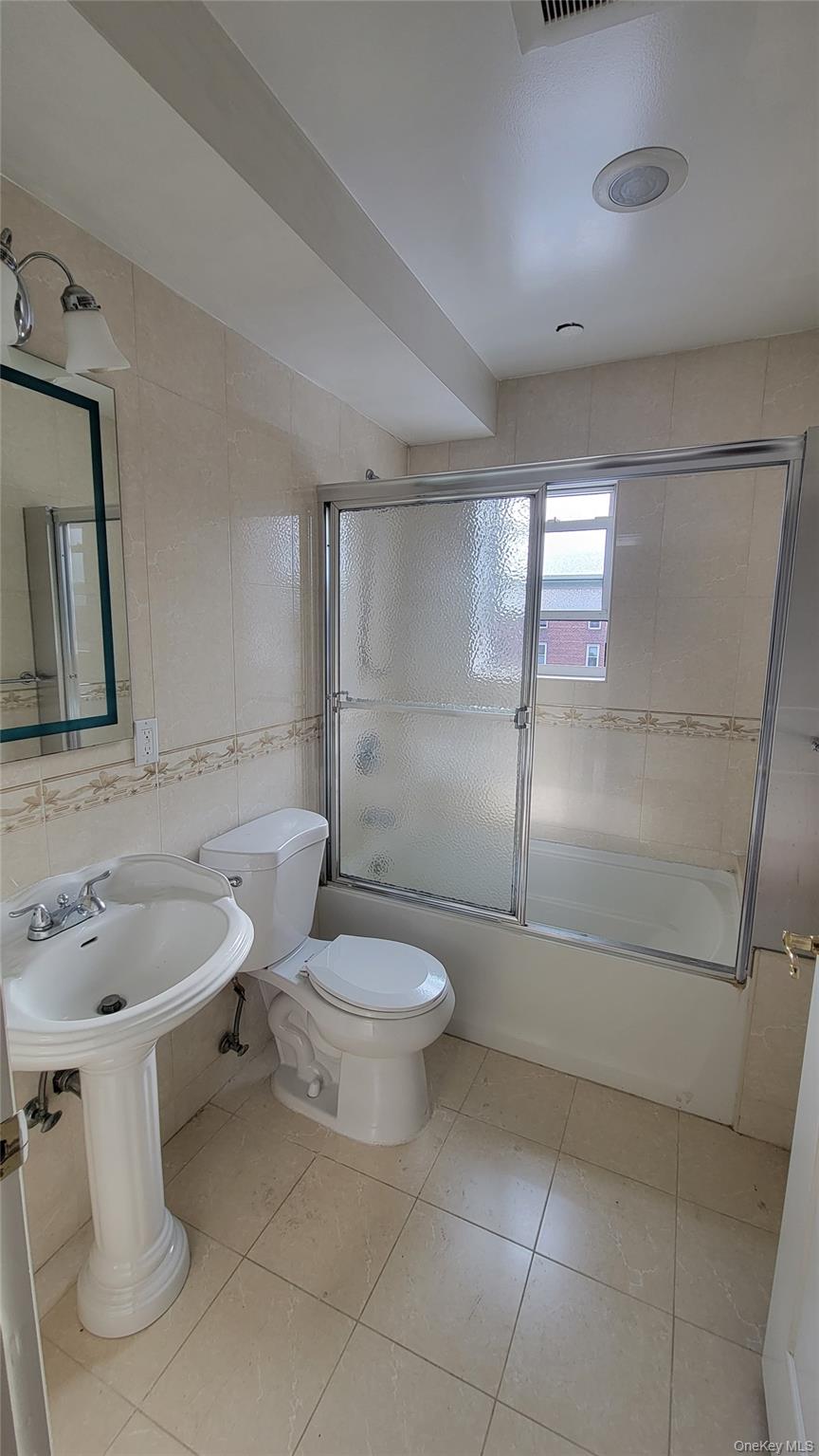 #15 photo, 108-27 63rd Avenue, クイーンズ区 Forest Hills , NY 11375