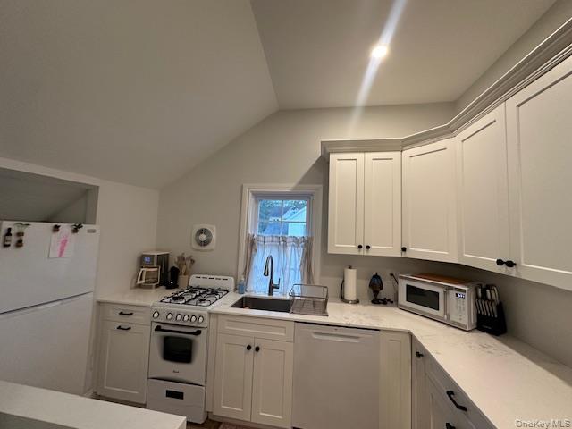 #7 photo, 68 Nassau Road, Huntington , NY 11743