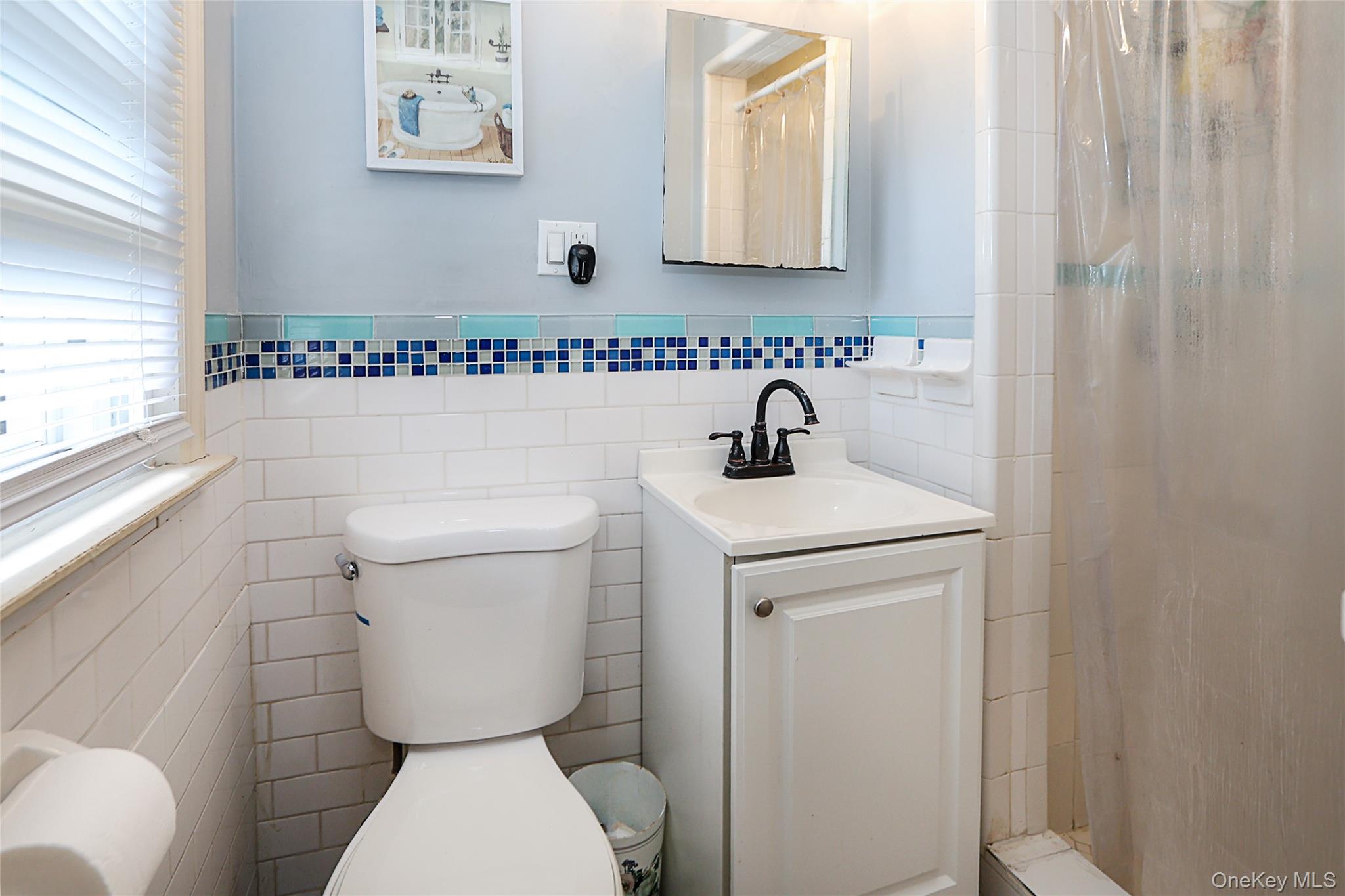 #15 photo, 1078 Northgate Court, Uniondale , NY 11553