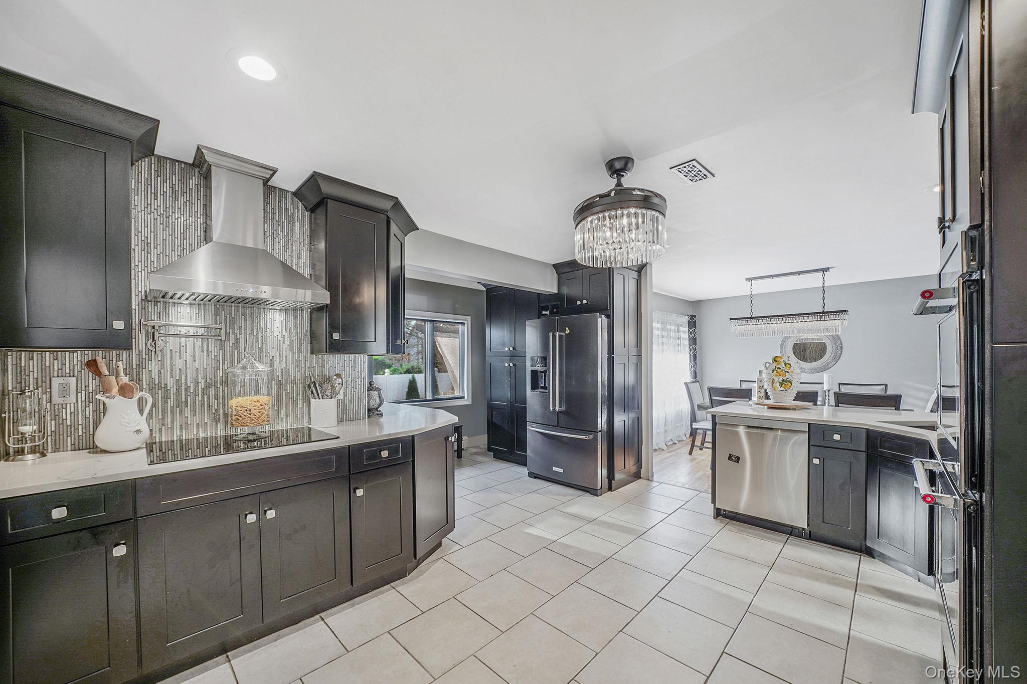 #11 photo, 11 Susan Court, Deer Park , NY 11729