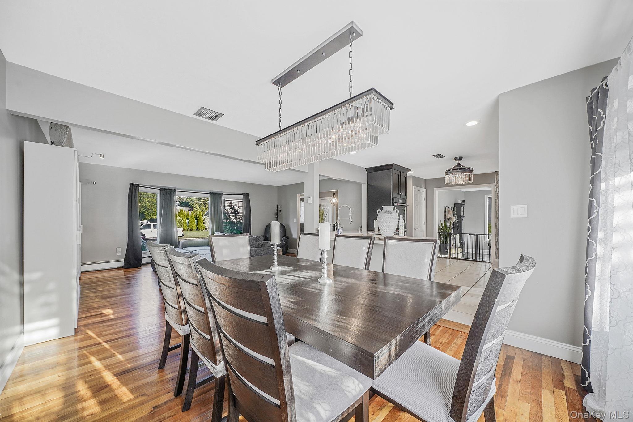 #8 photo, 11 Susan Court, Deer Park , NY 11729