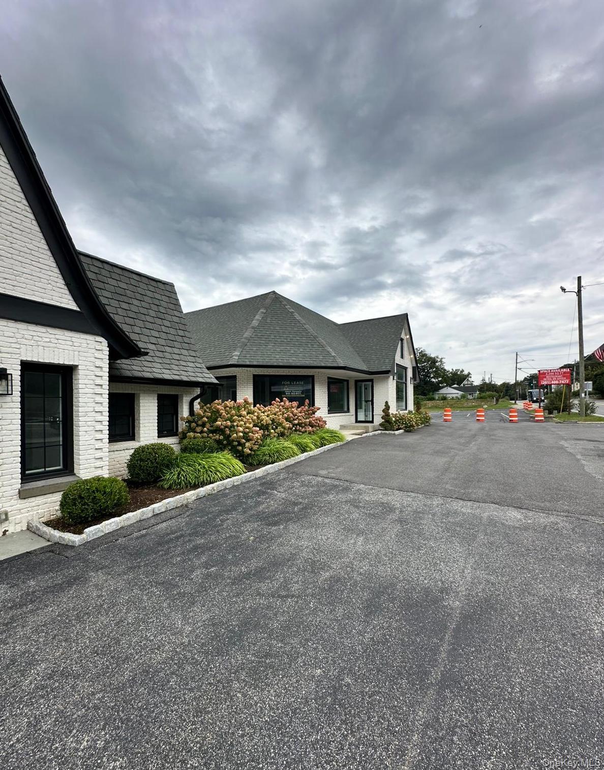 #3 photo, 194 NY 17, Tuxedo Park , NY 10987