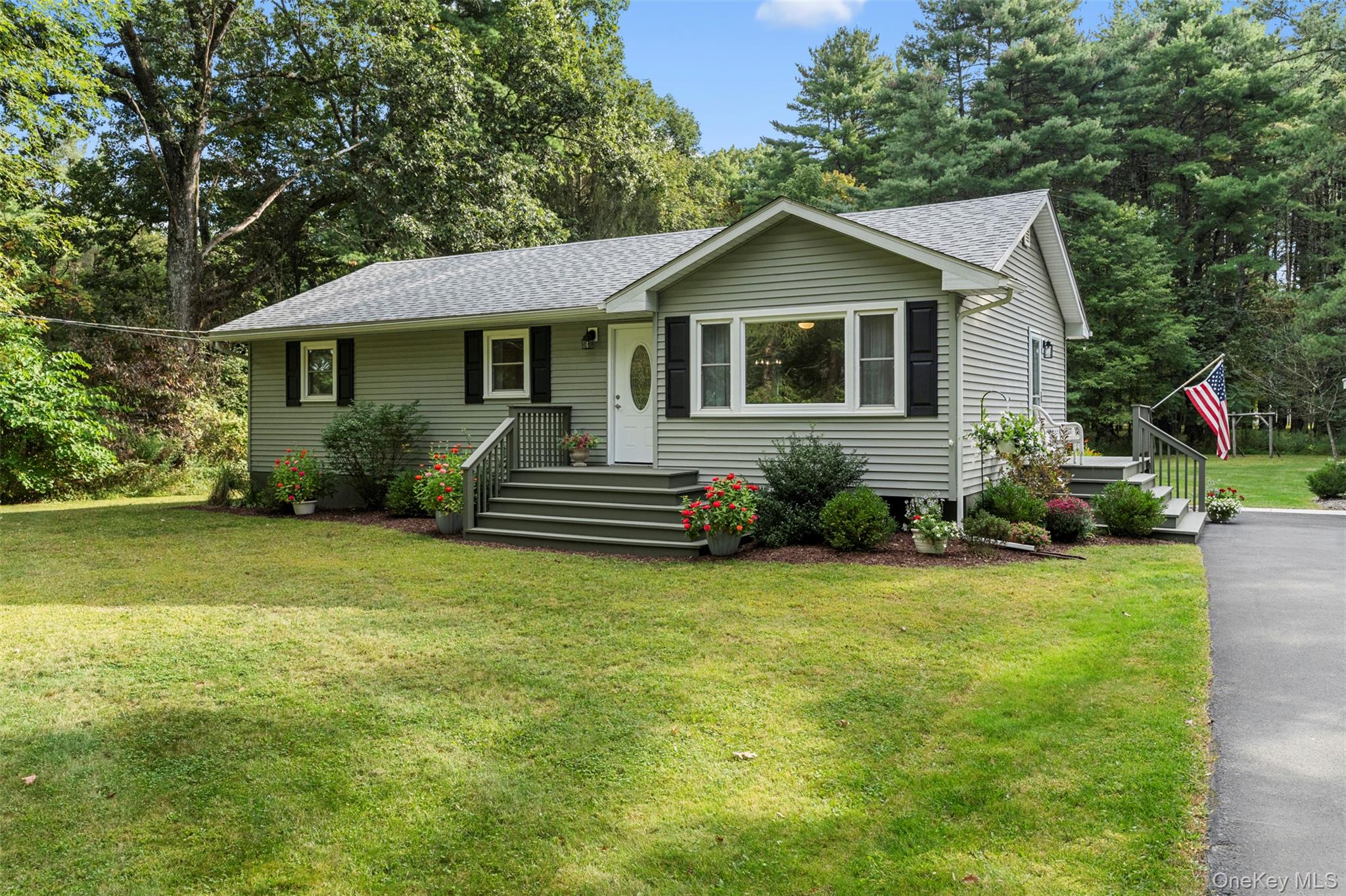 #1 photo, 222 Queens Highway, Kerhonkson , NY 12446