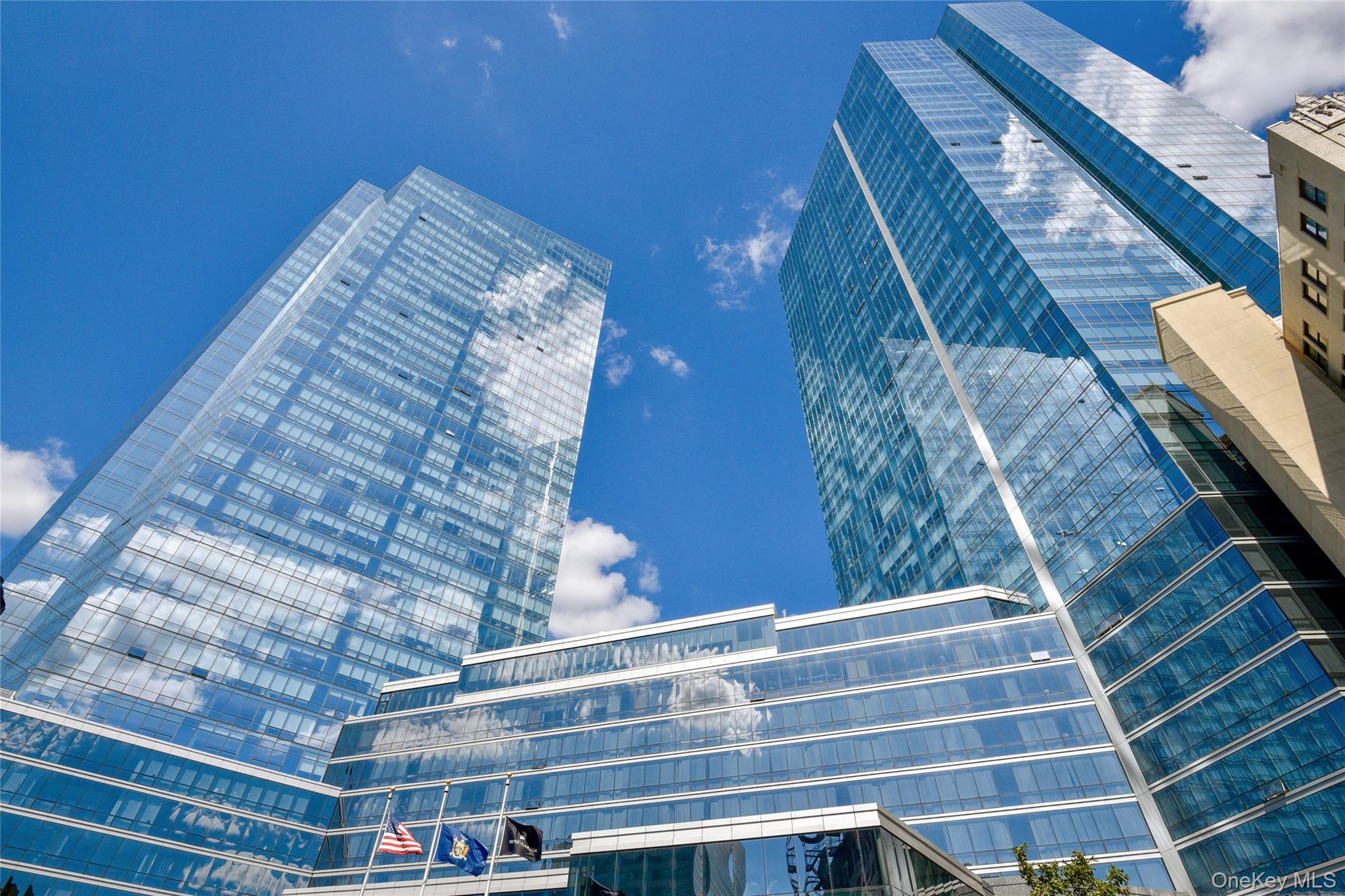 #1 photo, 1 Renaissance Square, White Plains , NY 10601