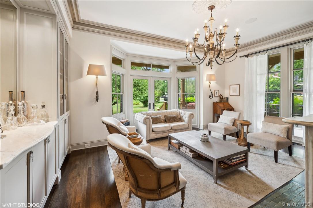 #12 photo, 216 Melbourne Avenue, Mamaroneck , NY 10543