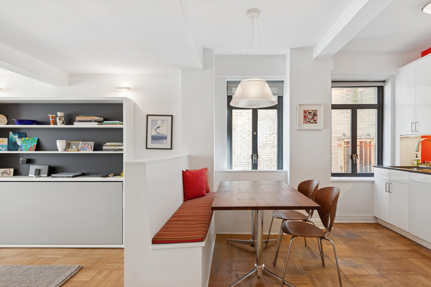 #4 photo, 25 W 54TH Street, マンハッタン Midtown , NY 10019