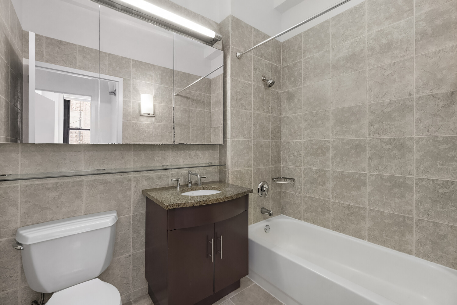 #11 photo, 80 JOHN Street, Financial District , NY 10038