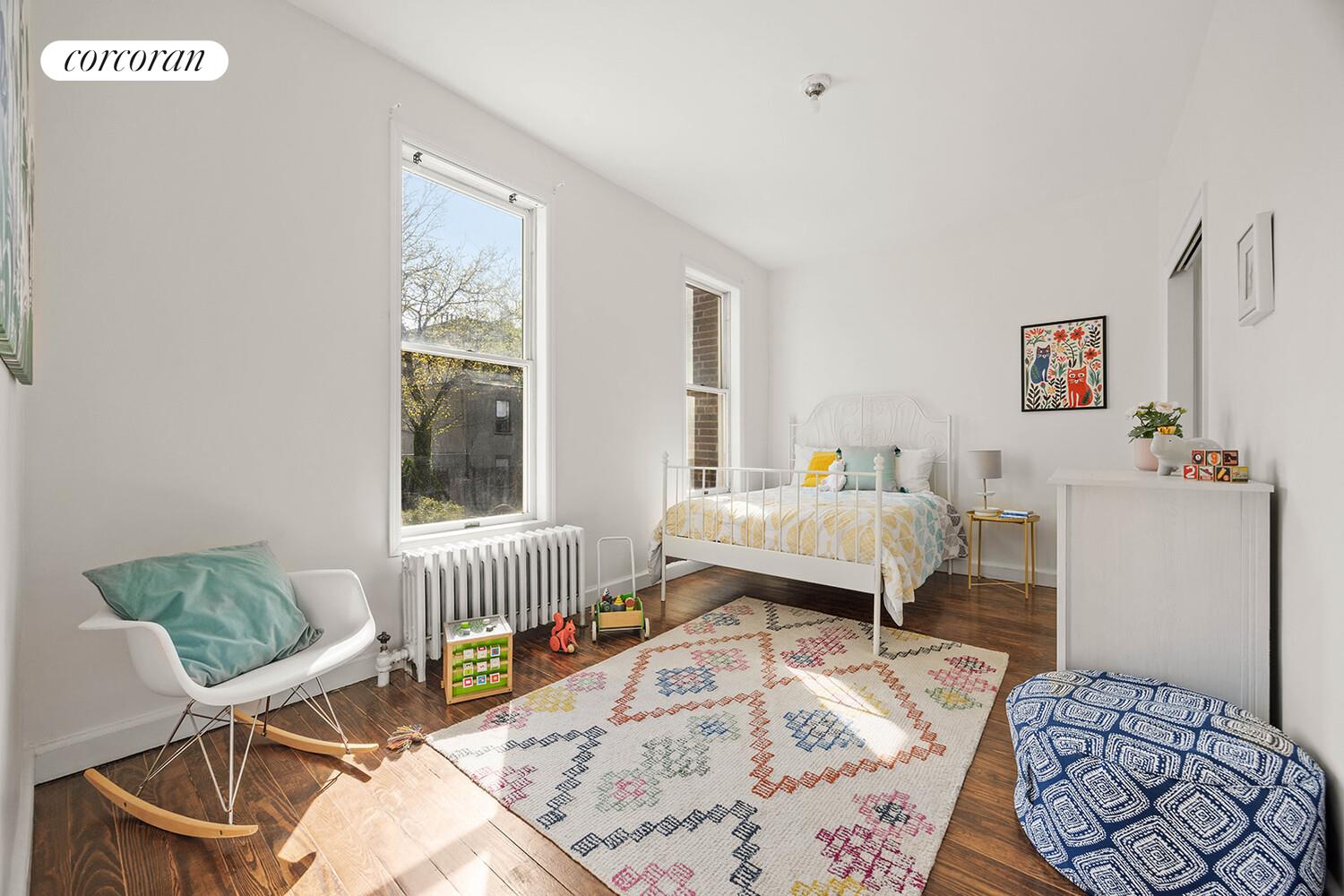 #17 photo, 124 8TH Street, Gowanus , NY 11215