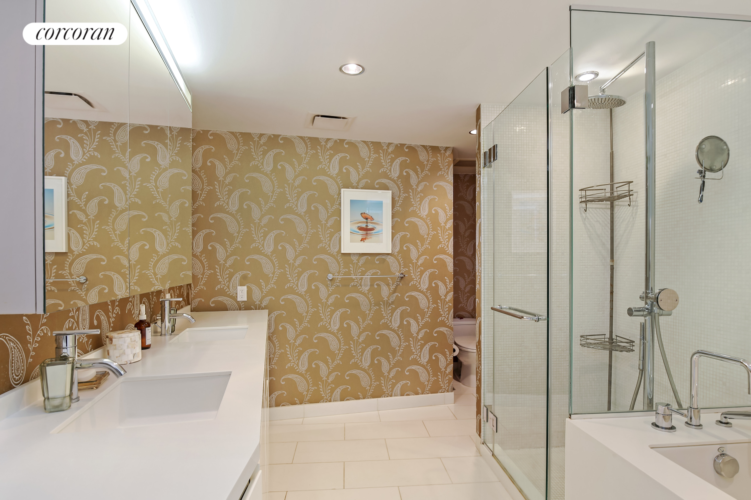 #7 photo, 425 W 53RD Street, マンハッタン Hells Kitchen , NY 10019