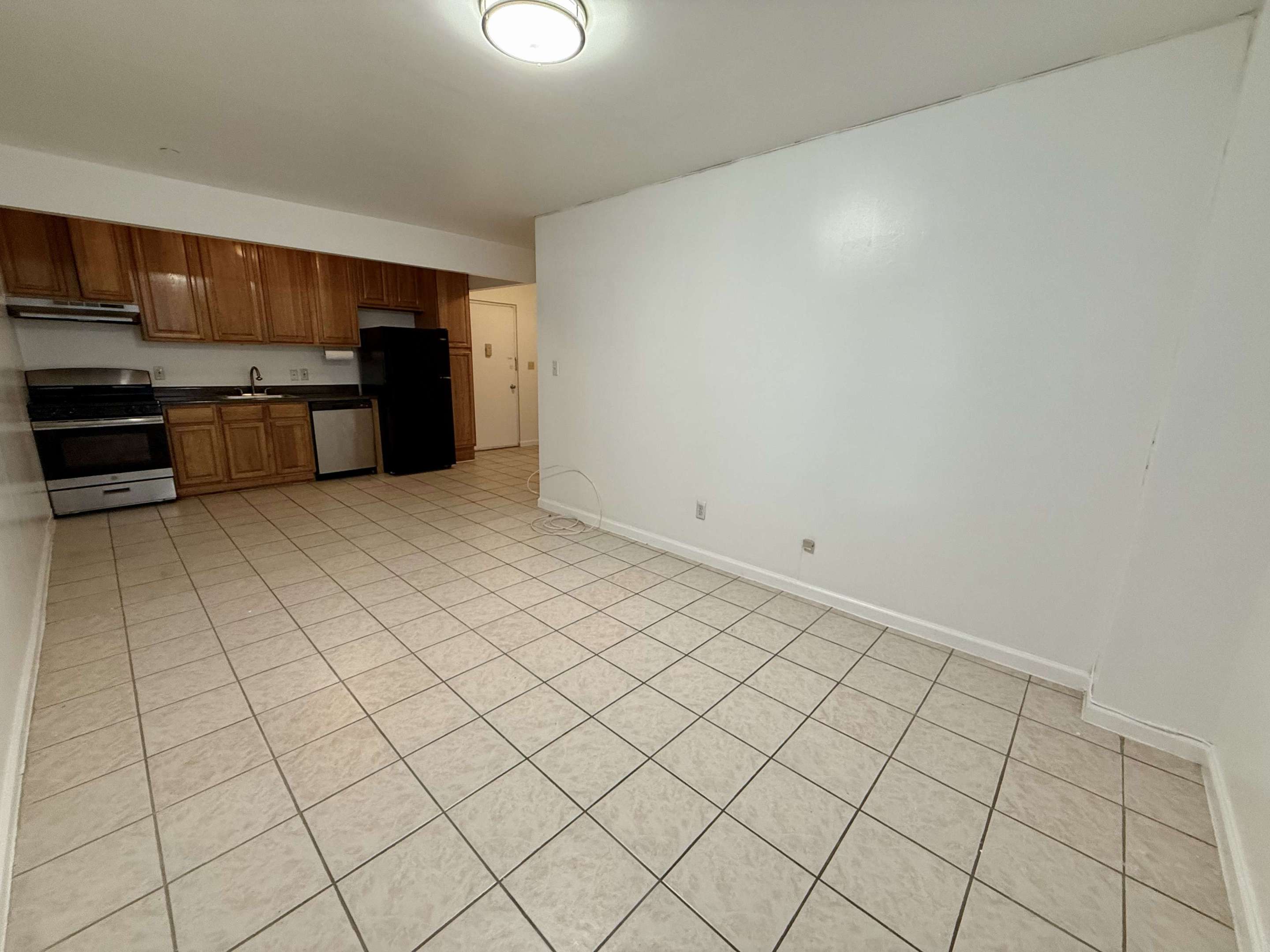 #3 photo, 535 W 51st Street, マンハッタン Hell's Kitchen , NY 10019