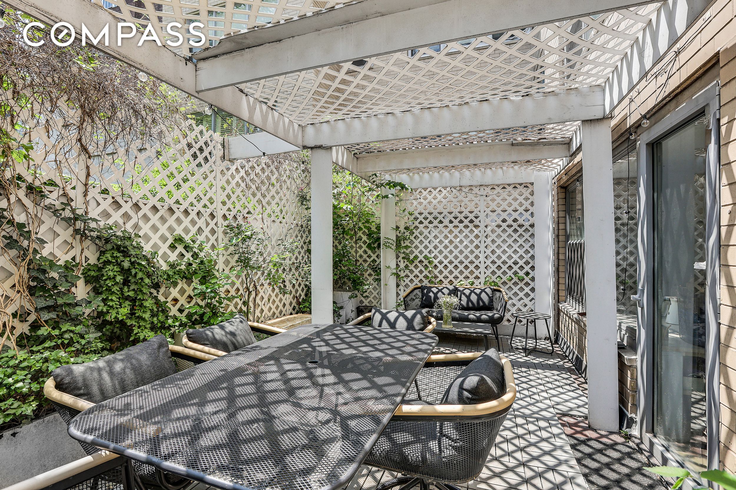 #11 photo, 150 E 61st Street, マンハッタン Lenox Hill , NY 10065