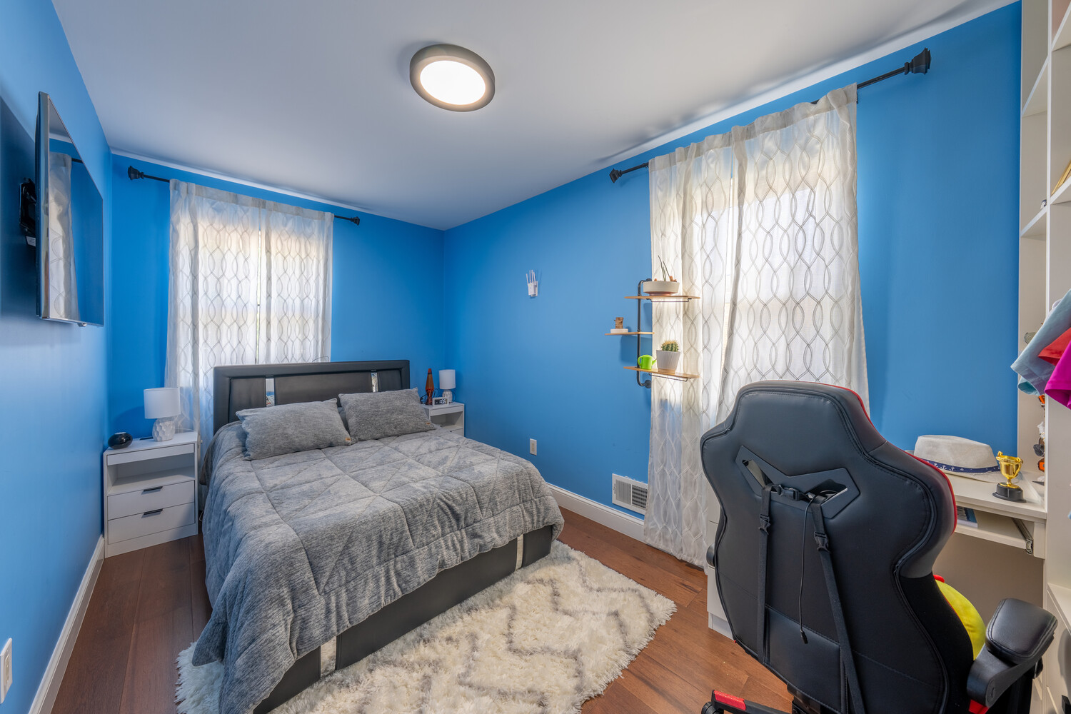 #12 photo, 95 STATION Avenue, New York City , NY 10309