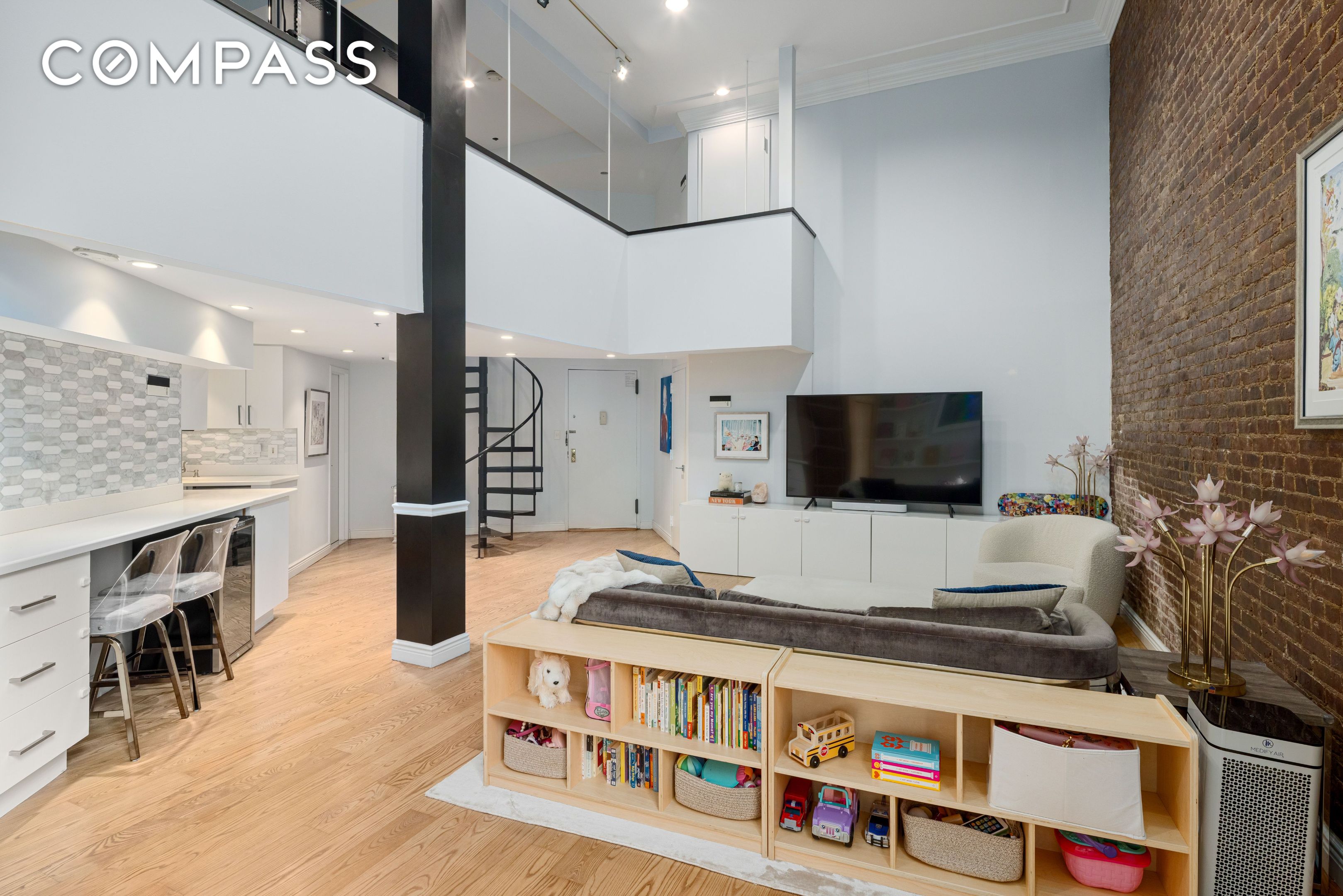 #7 photo, 77 Bleecker Street, マンハッタン Greenwich Village , NY 10012