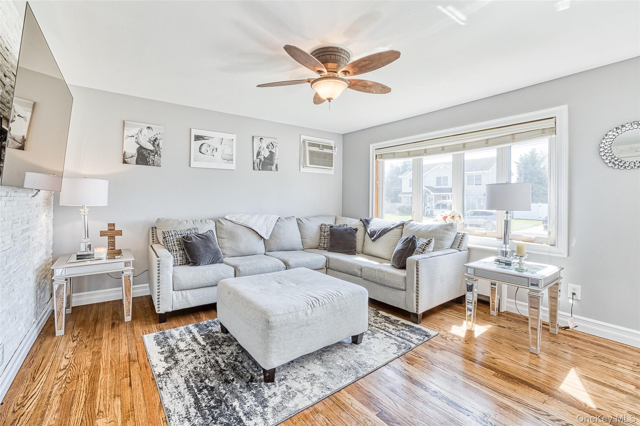 #4 photo, 210 11th Street, West Babylon , NY 11704