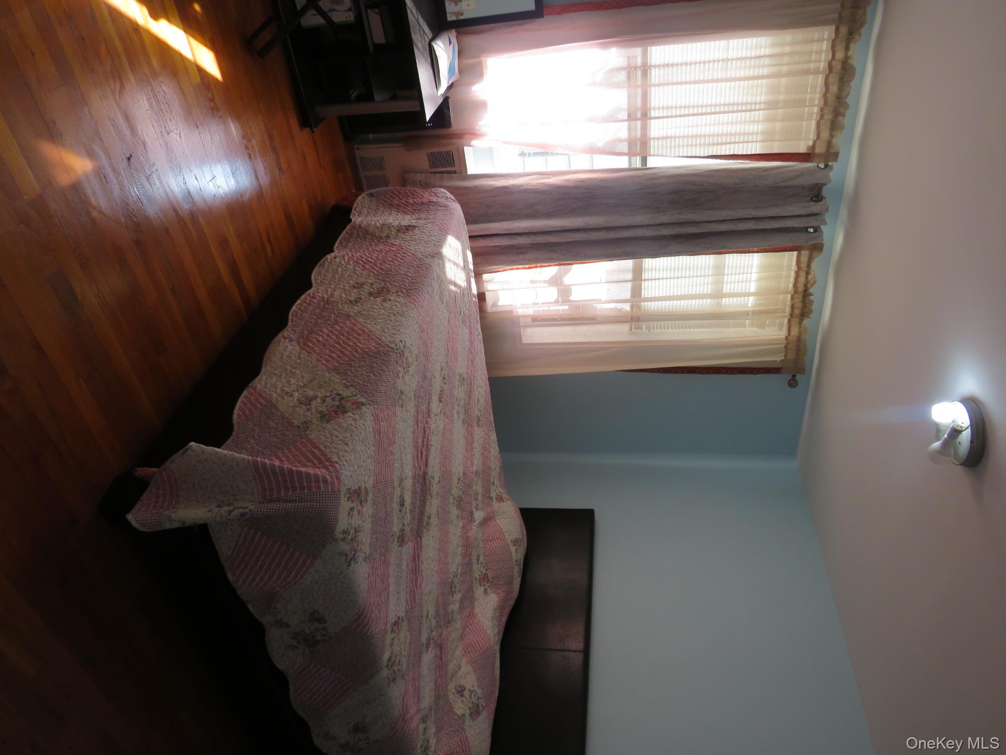 #12 photo, 7445 YELLOWSTONE BLVD, クイーンズ区 Rego Park , NY 11374