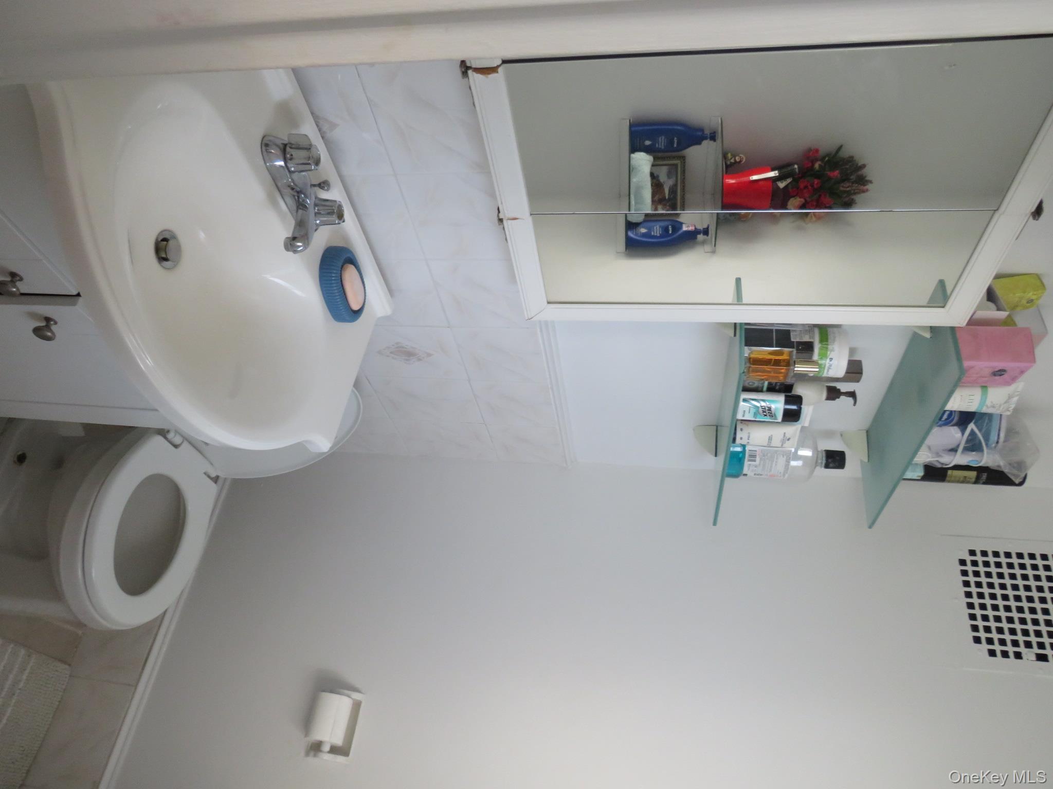 #14 photo, 7445 YELLOWSTONE BLVD, クイーンズ区 Rego Park , NY 11374