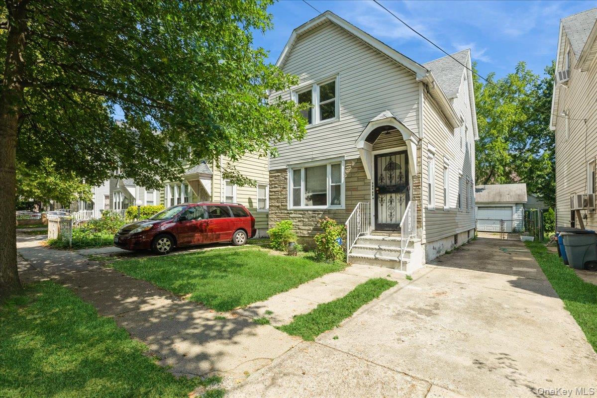 #1 photo, 104-39 199th Street, كوينز Saint Albans , NY 11412