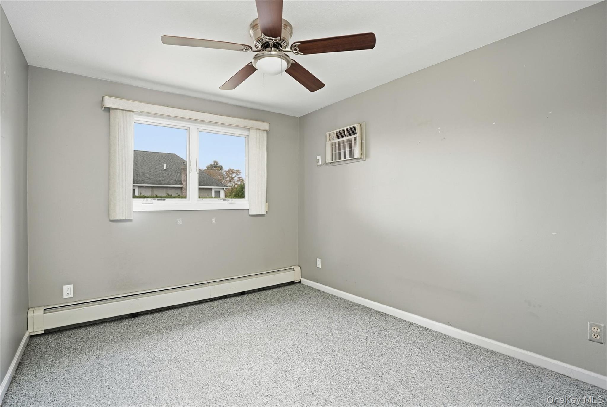 #13 photo, 68 Westwood Avenue, Deer Park , NY 11729