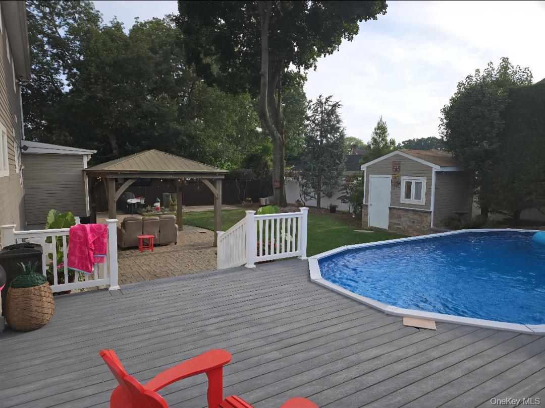 #2 photo, 68 Westwood Avenue, Deer Park , NY 11729