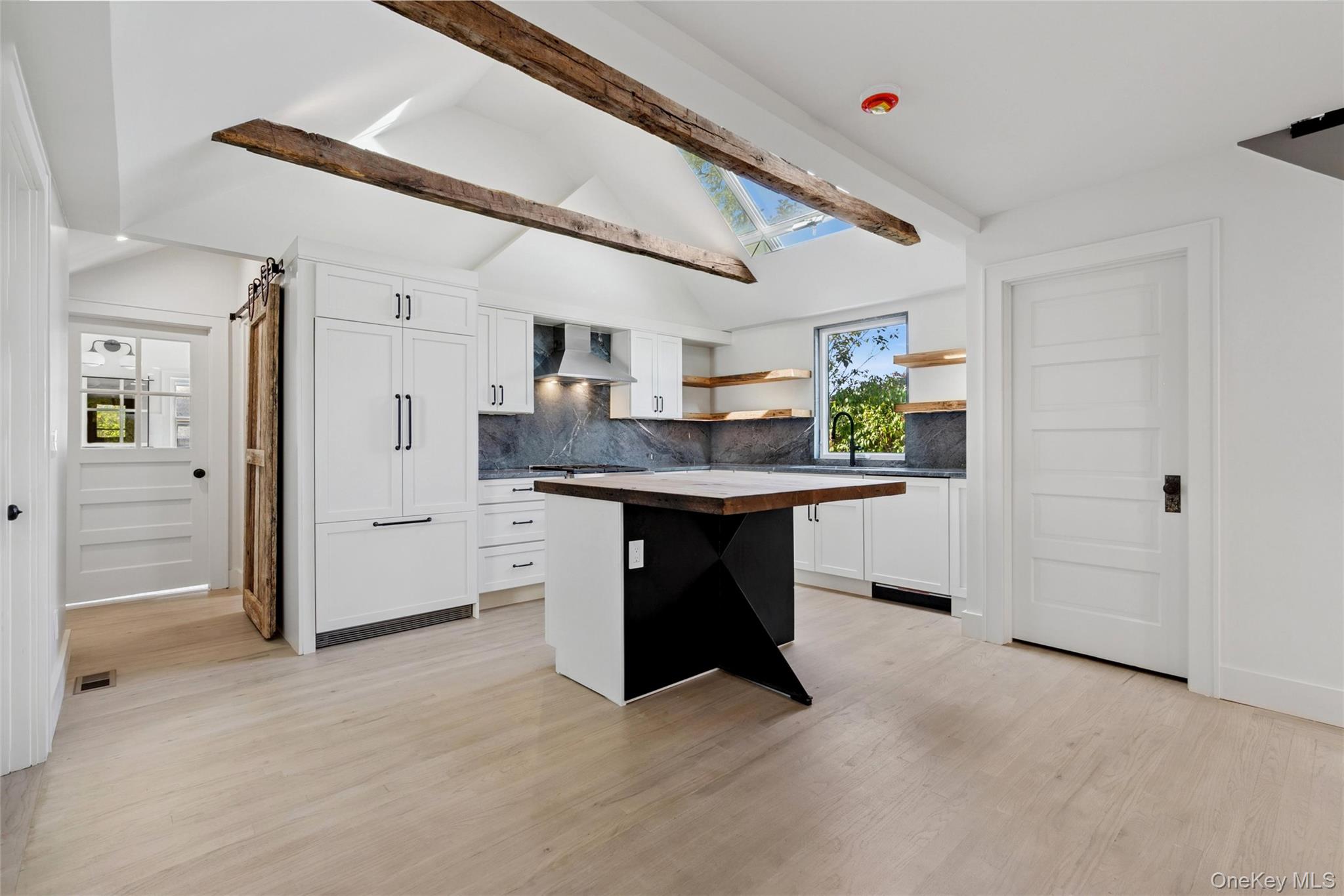 #3 photo, 335 Herricks Lane, サフォーク郡 Jamesport , NY 11901