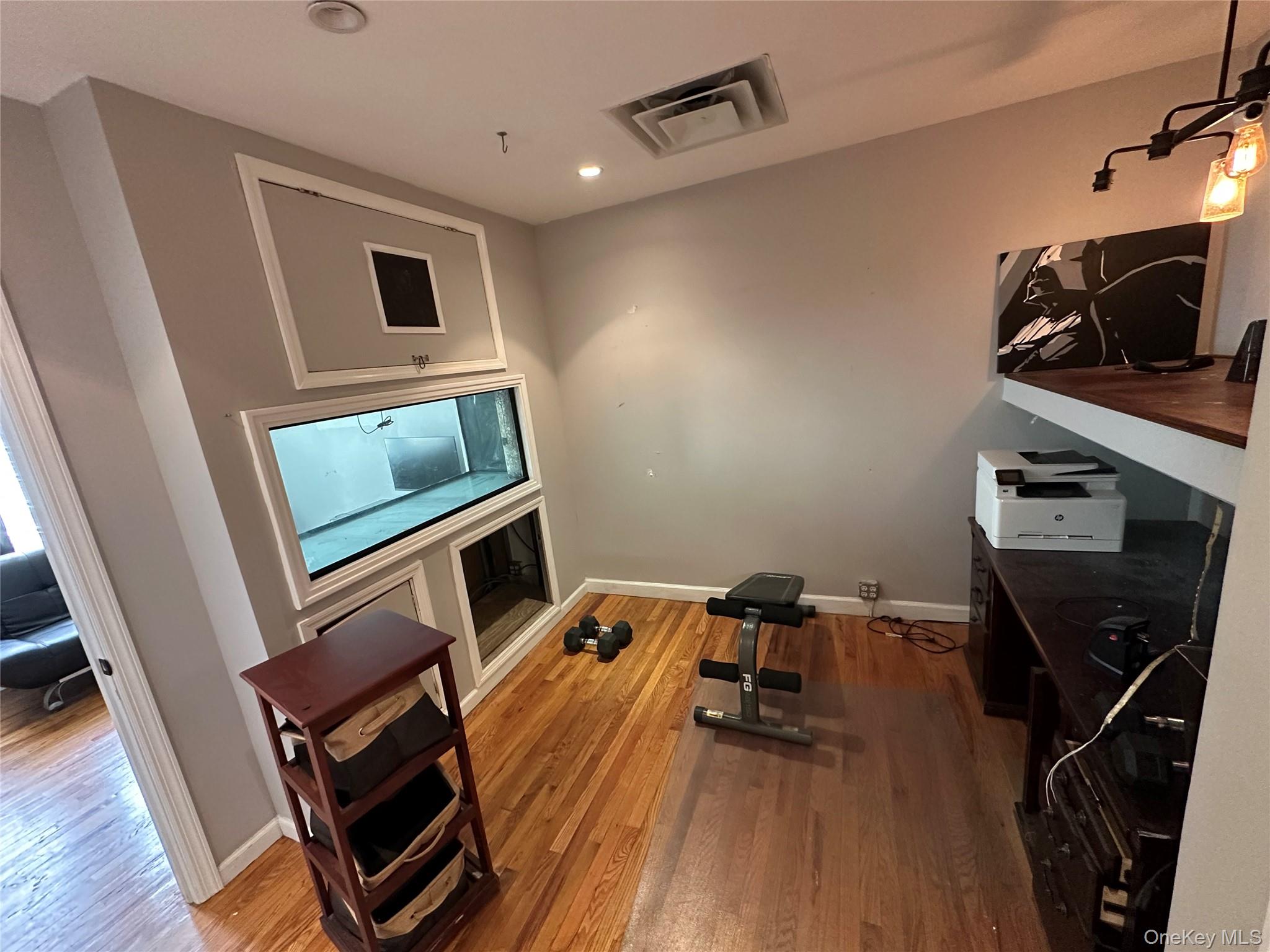 #5 photo, 76-18 Rockaway Boulevard, Woodhaven , NY 11421