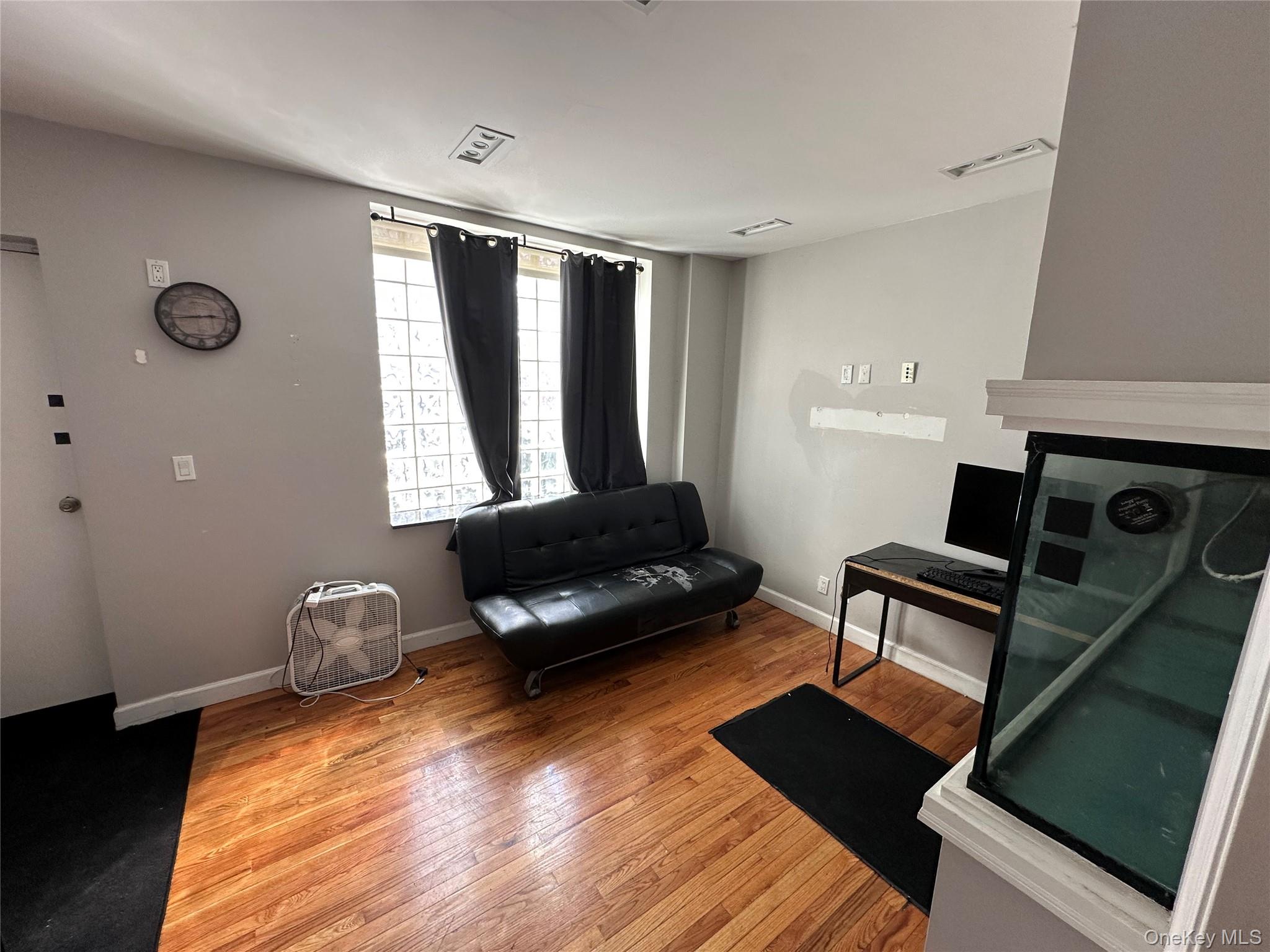 #6 photo, 76-18 Rockaway Boulevard, Woodhaven , NY 11421