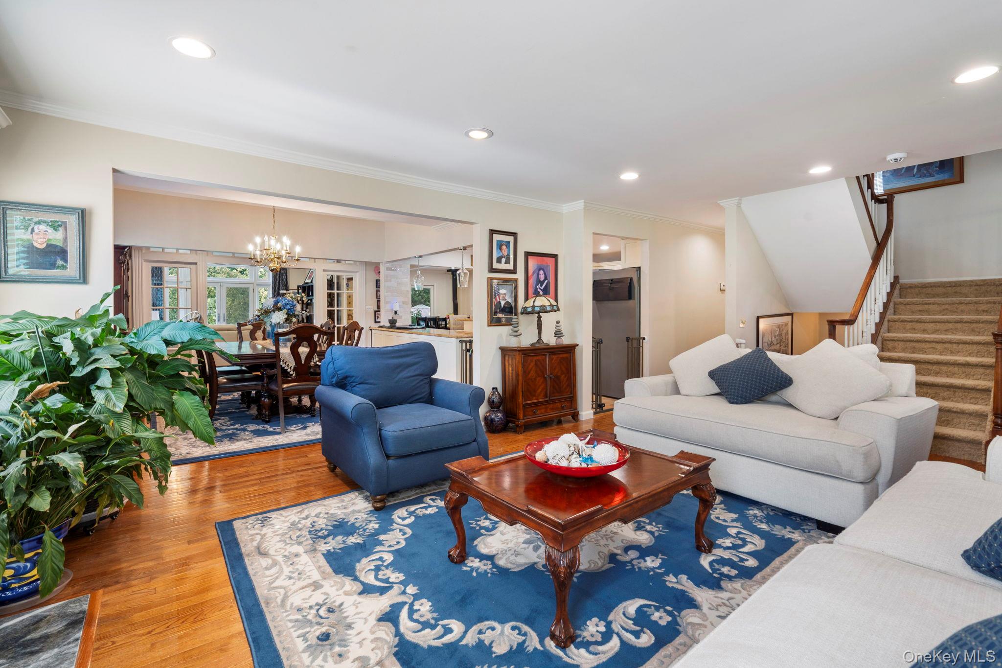 #20 photo, 6 Daniel Way, Setauket , NY 11733