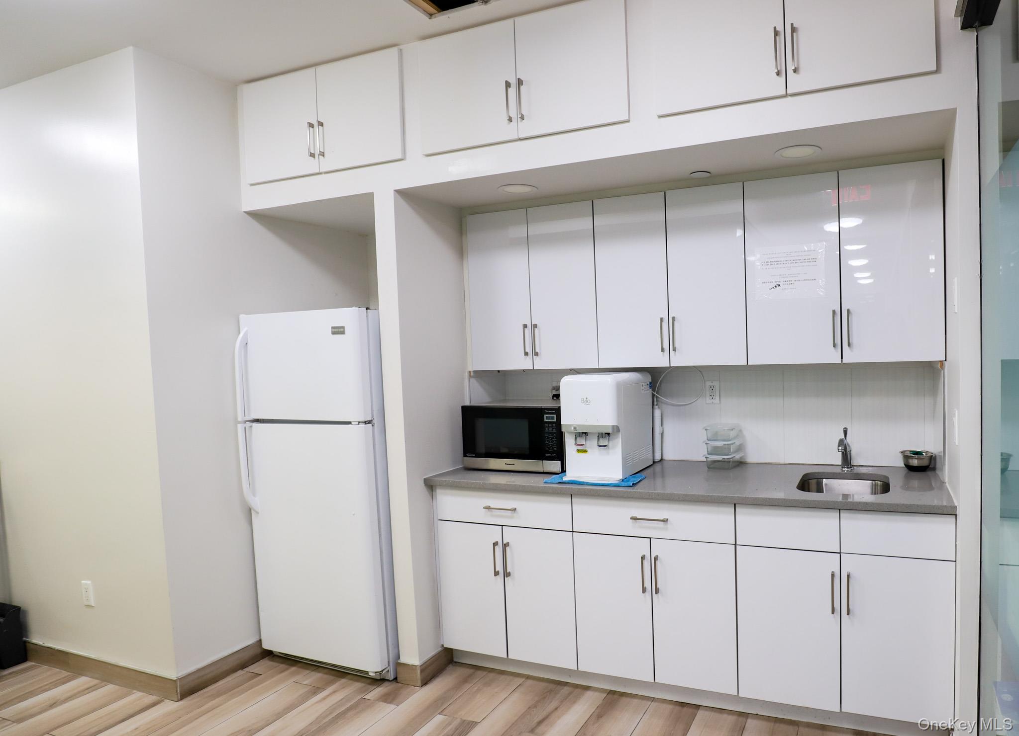 #18 photo, 38-08 Union Street, Flushing , NY 11354